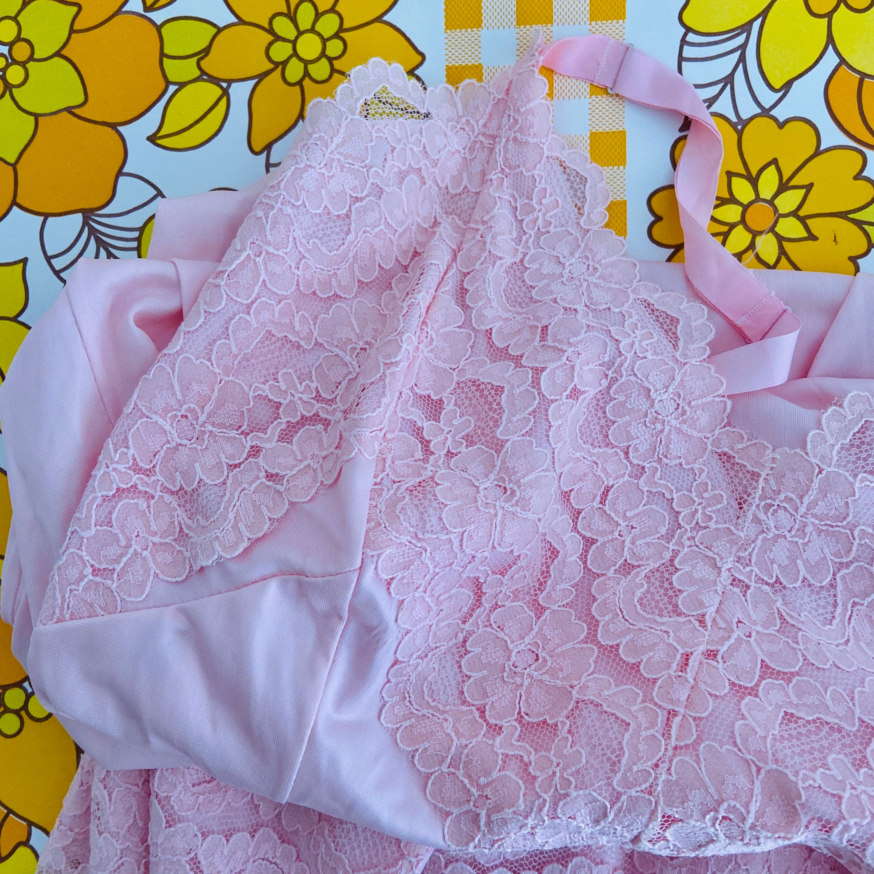 Pretty in PINK Vintage Nightie LINGERIE Slip LACE