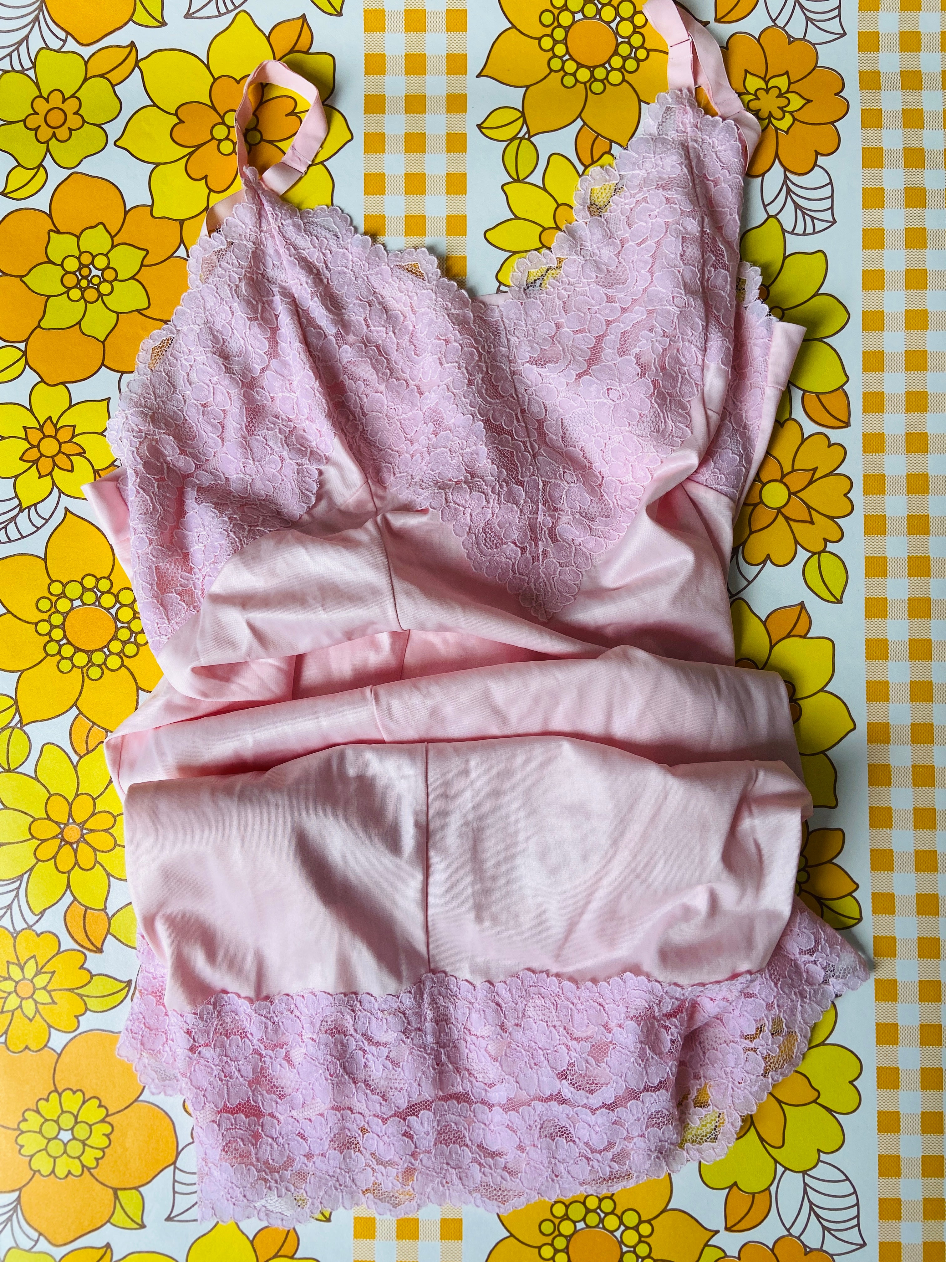 Pretty in PINK Vintage Nightie LINGERIE Slip LACE