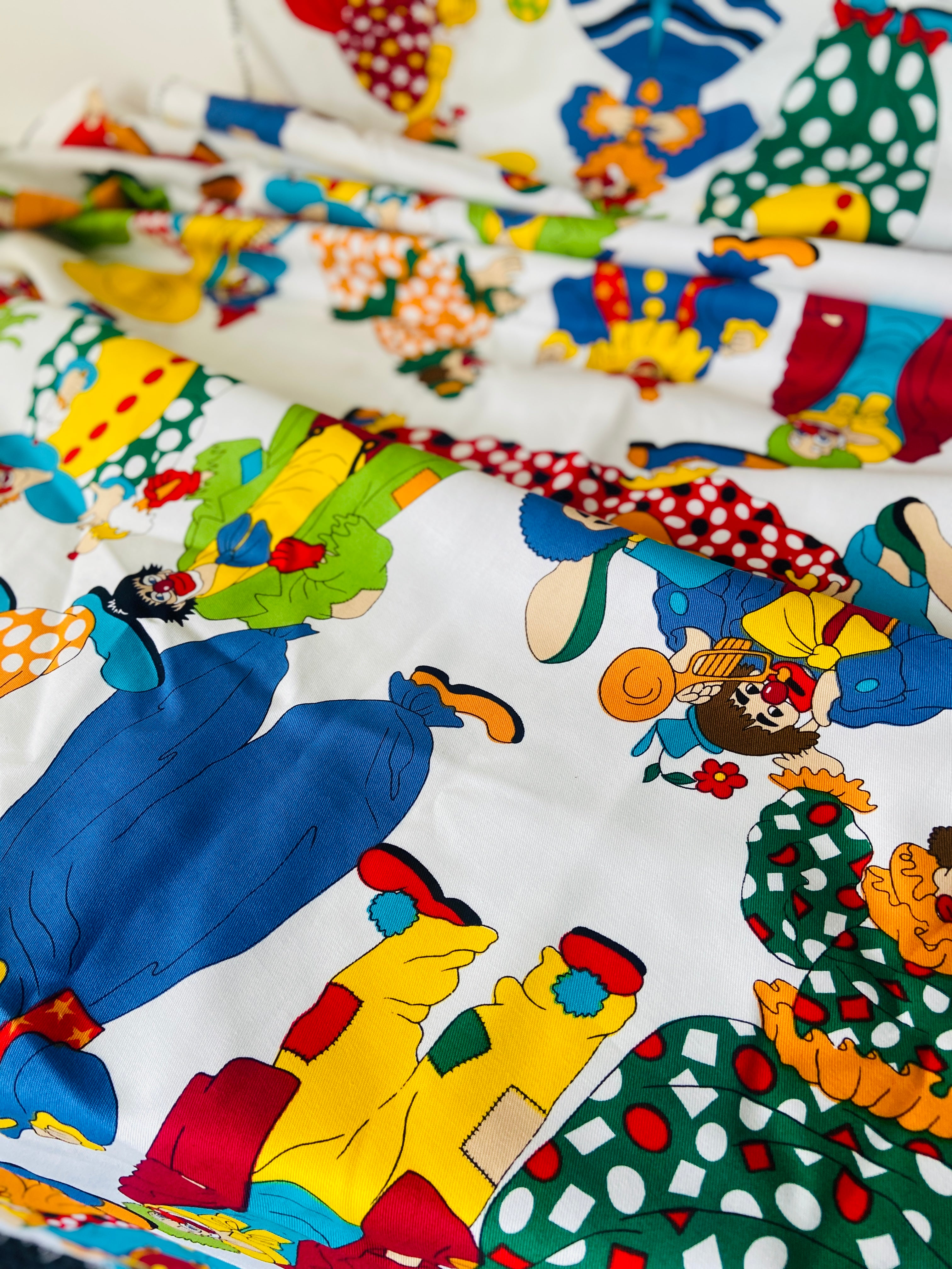 280cms Screen Printed Thick Cotton Fabric CLOWNS