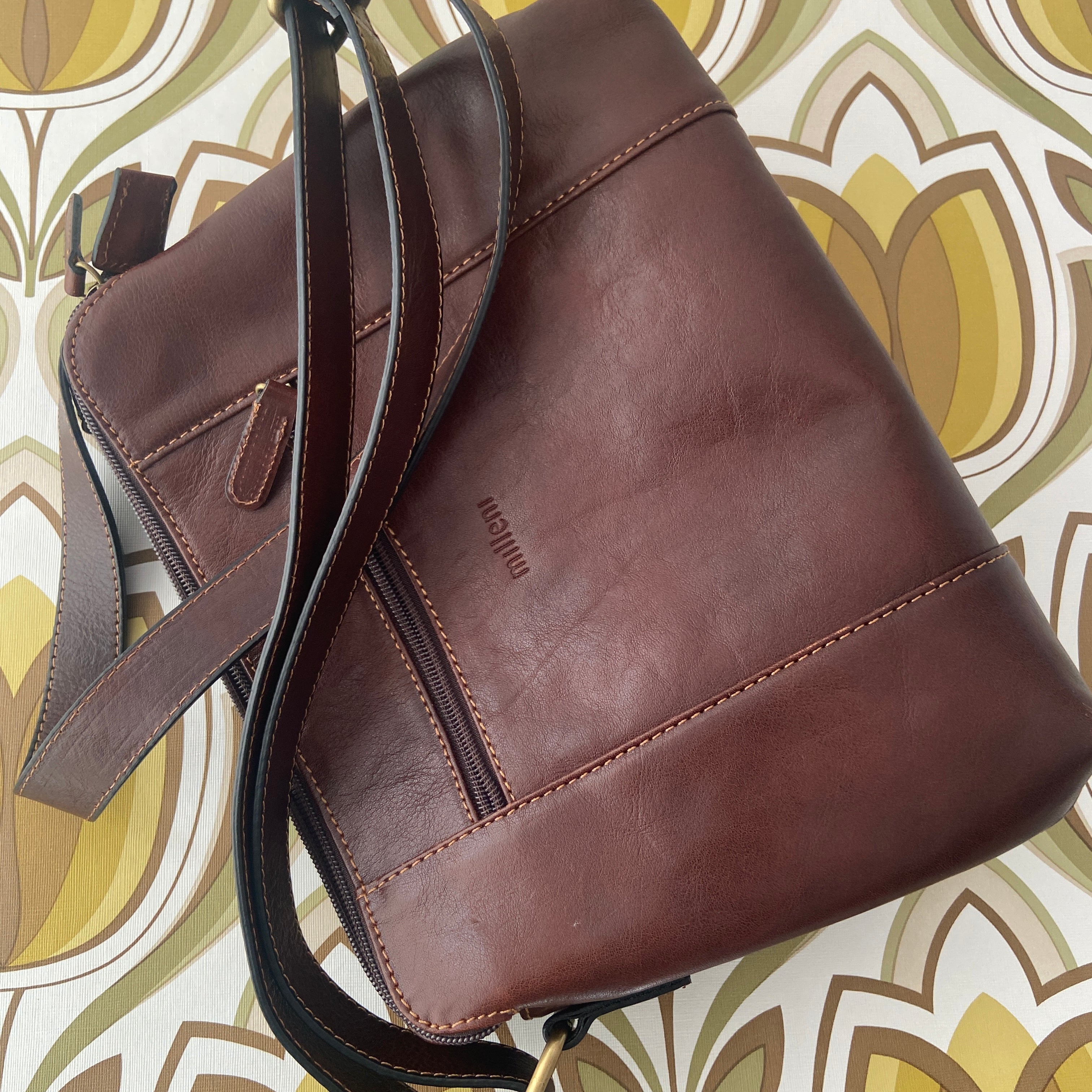 MILLENI Leather Handbag Long Strap