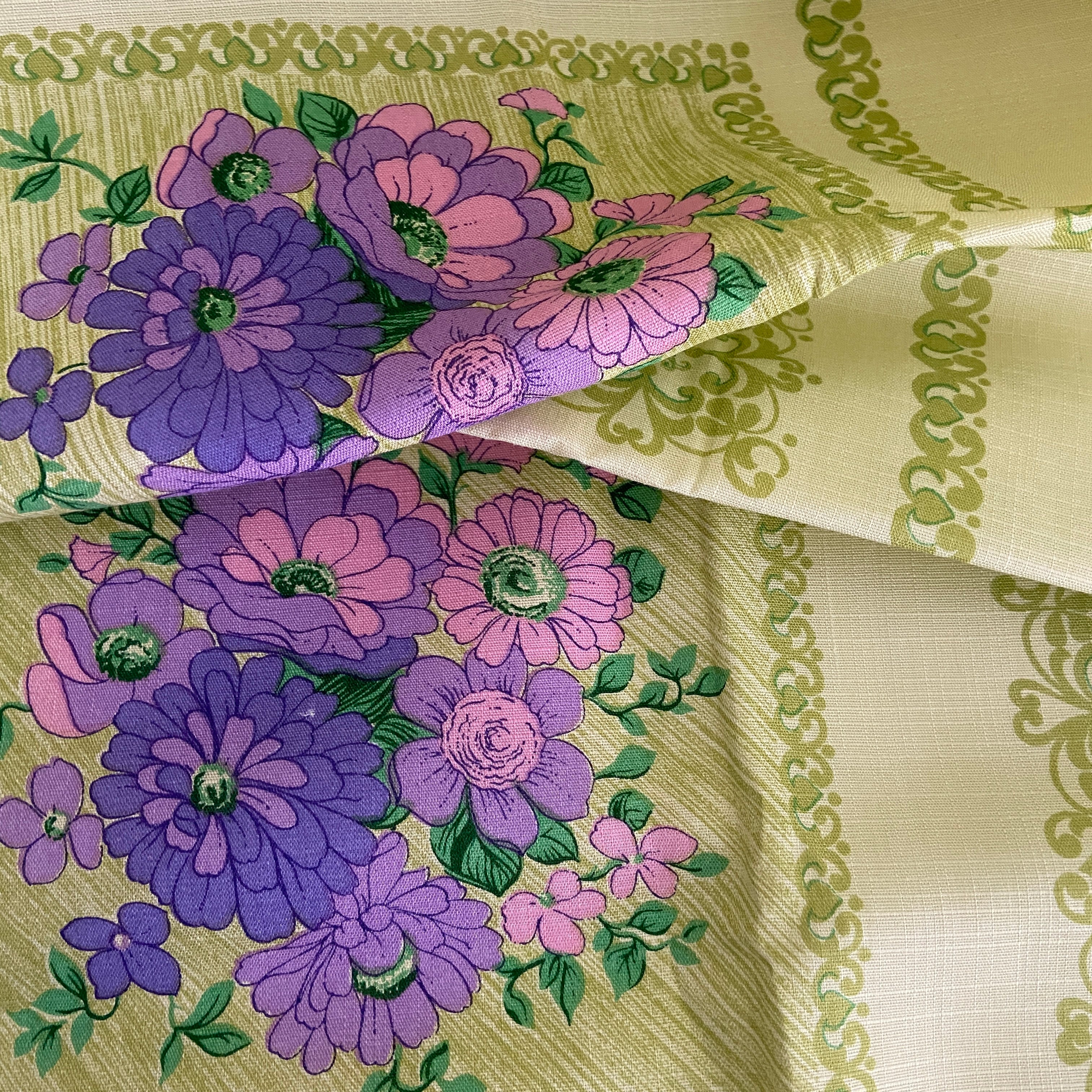 Pretty UNUSED Vintage RETRO Table cloth Bright Cotton Tablecloth Made in Germany  Caravan