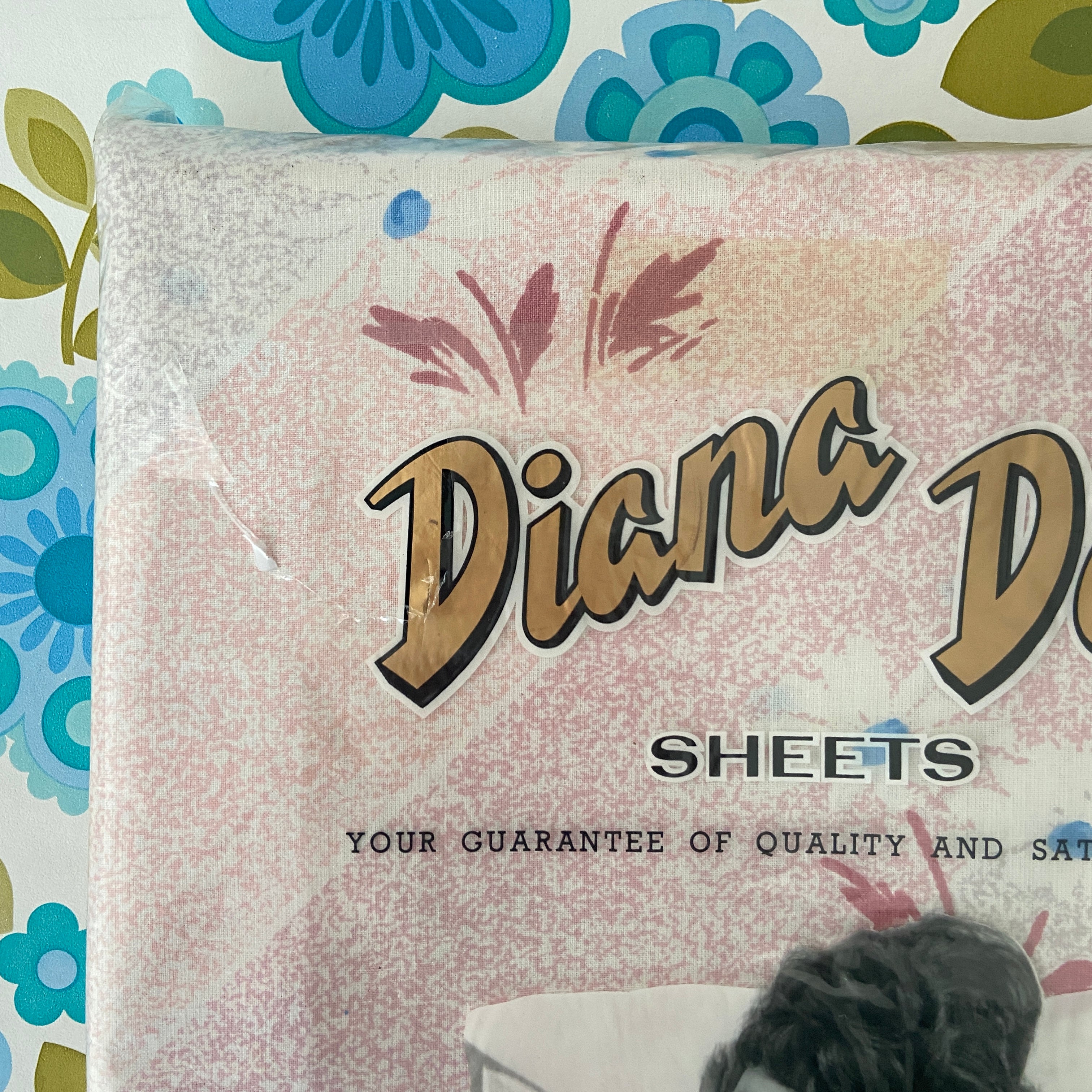 254cms Cotton Sheet Fabric RETRO Vintage Sewing Craft - OLD NEW STOCK
