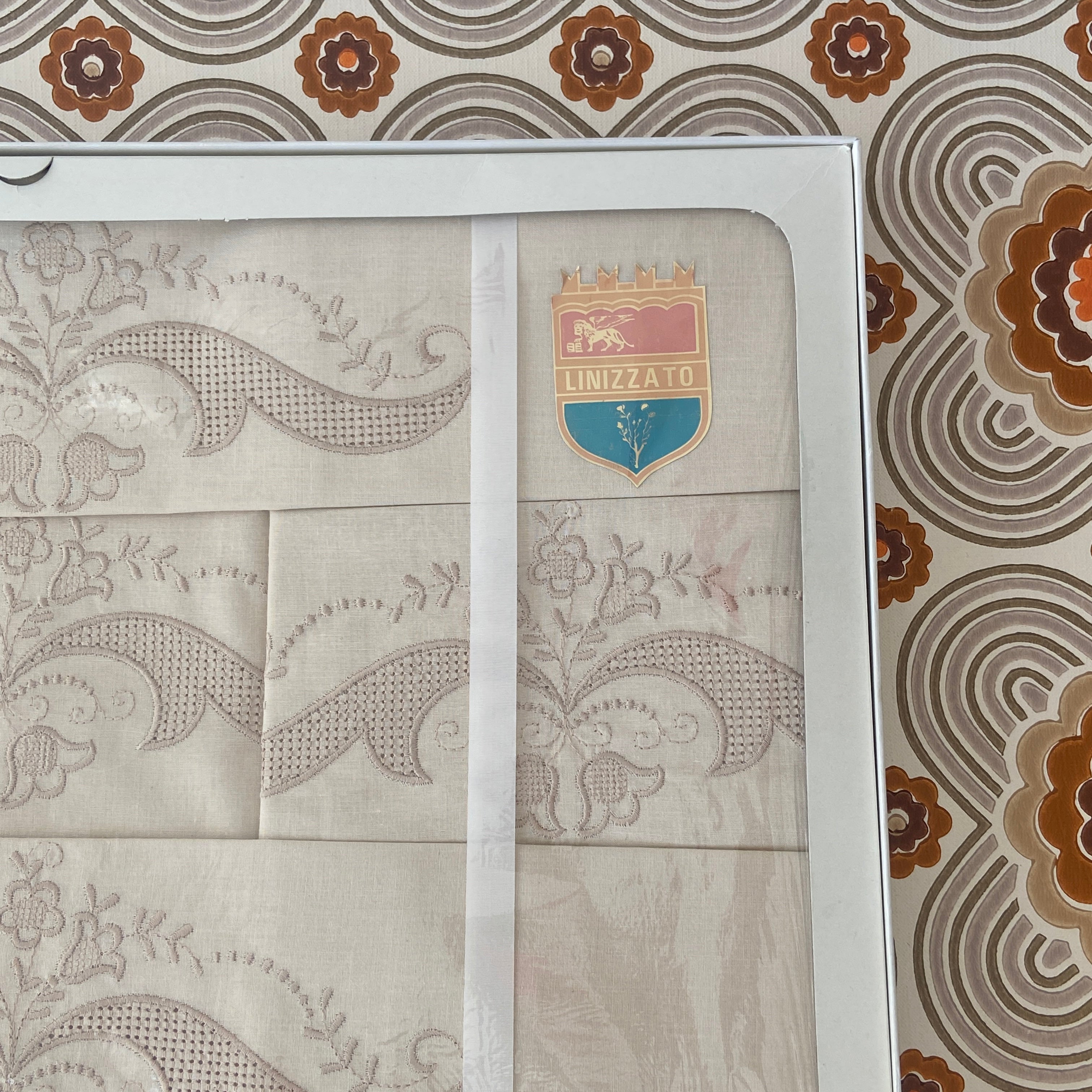 Boxed Sheet Set Embroidered Vintage Linen 100% Cotton