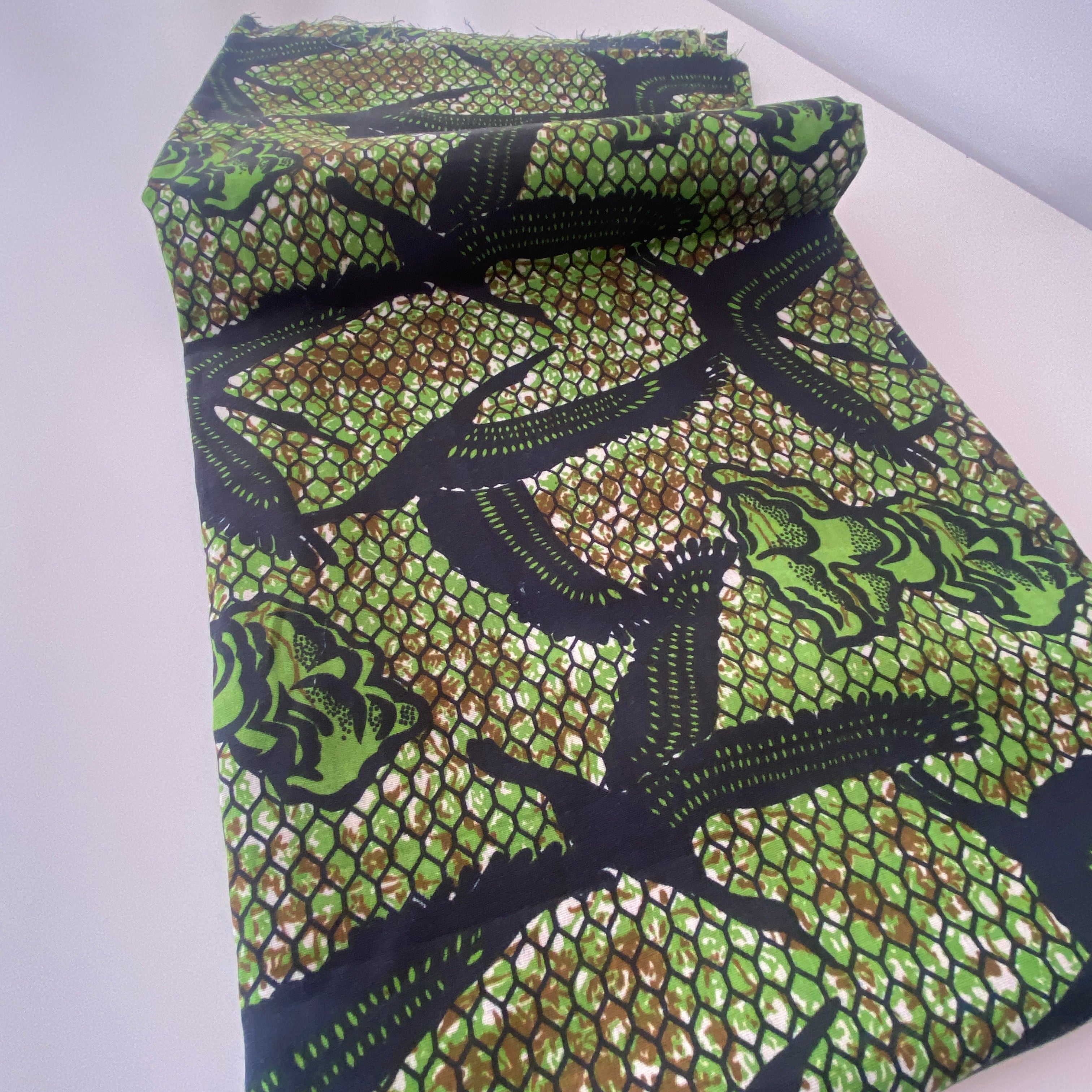 200cms MODERN COOL Green Bird Fabric