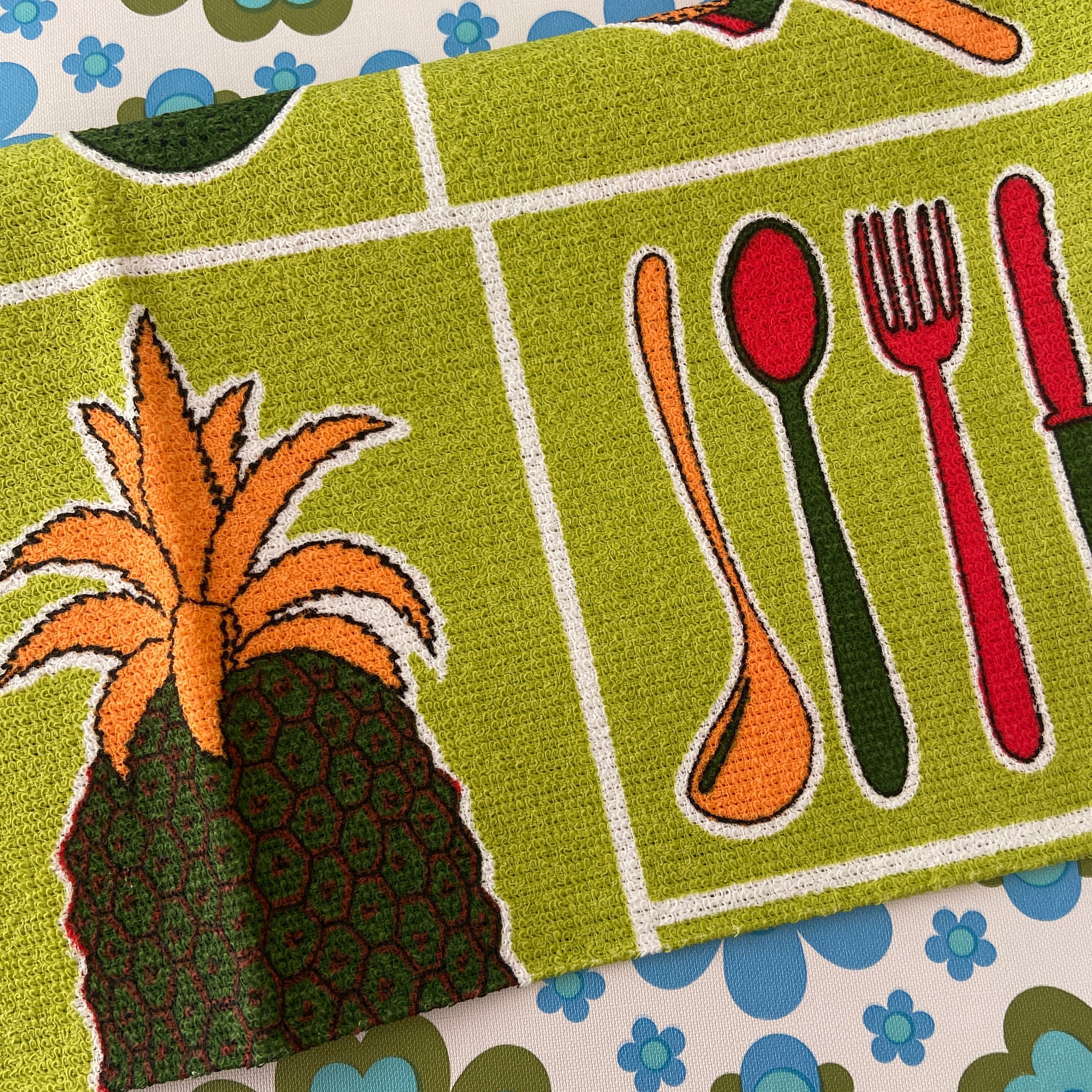 UNUSED Vintage Cotton Pineapple Tea Towel GREEN