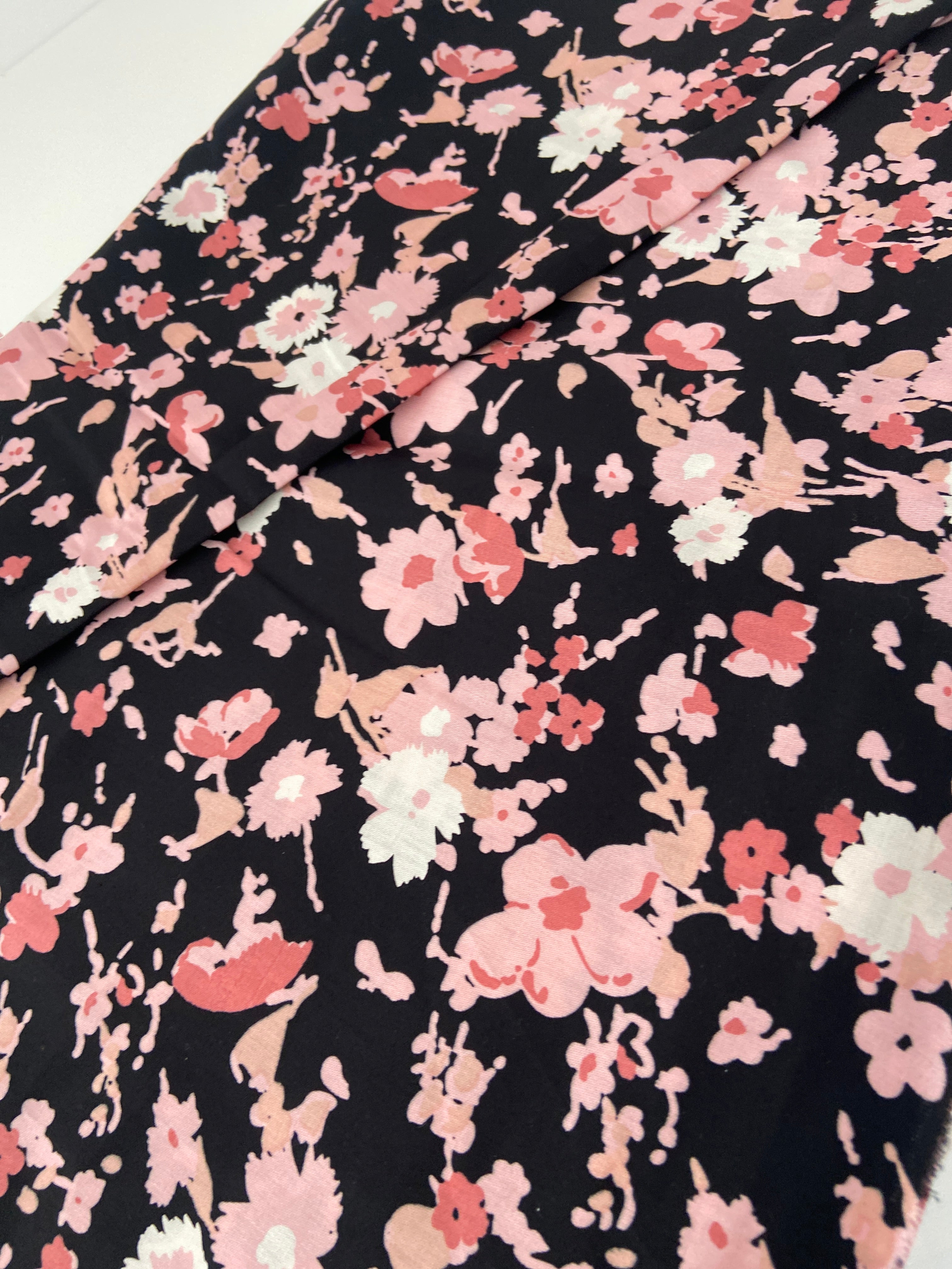 200cms MODERN Beautiful Floral Fabric DRESS