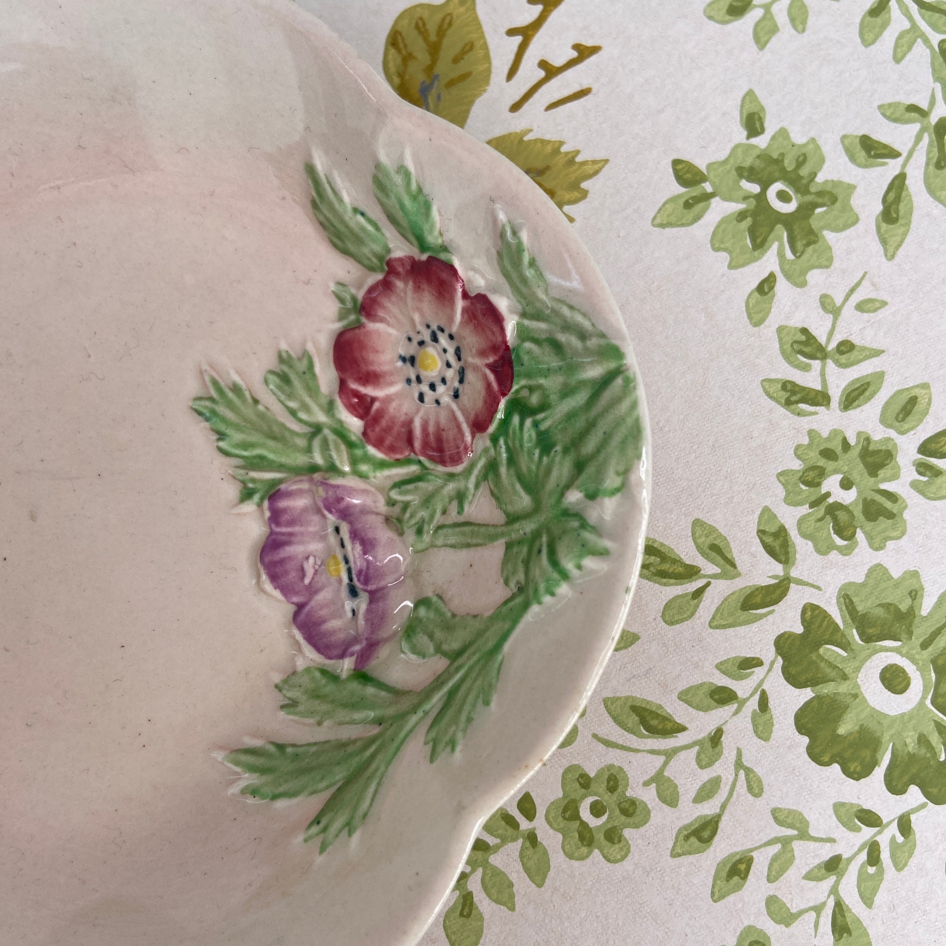 PRETTY PINK CALTON WARE DISH Australian