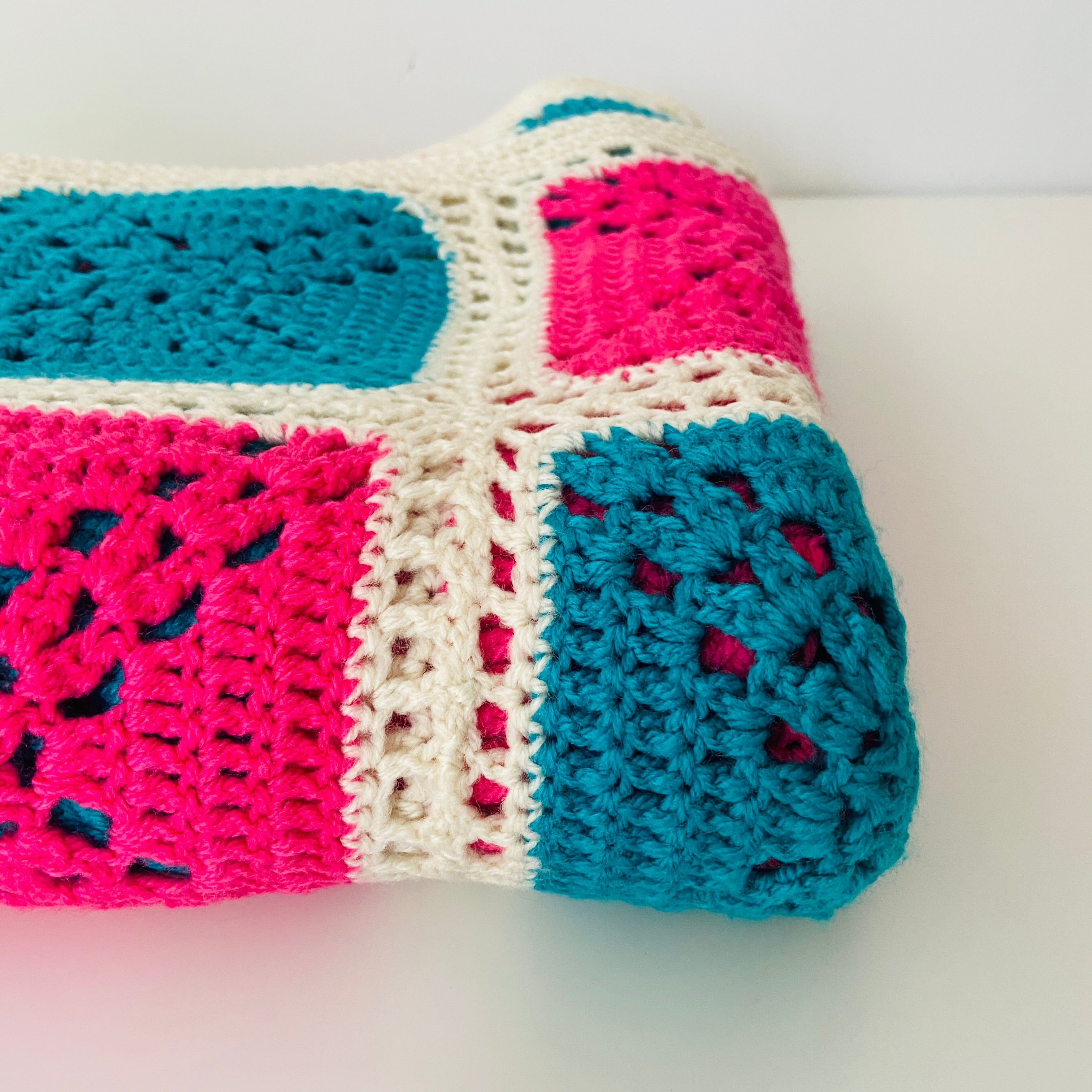 Beautiful Handmade Blanket RUG Pink & blue