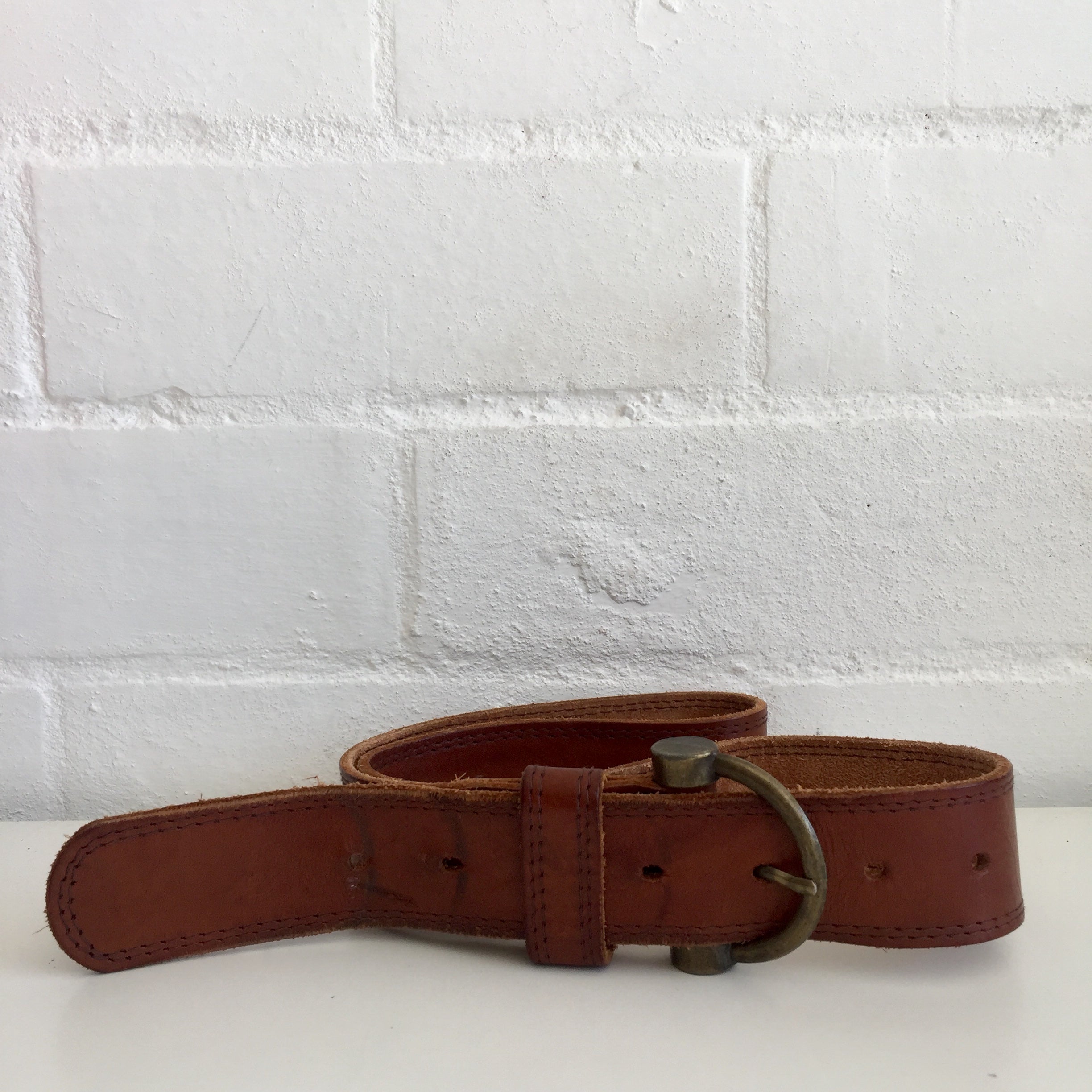 AWESOME Vintage GENUINE LEATHER BELT Rustic Buckle UNISEX