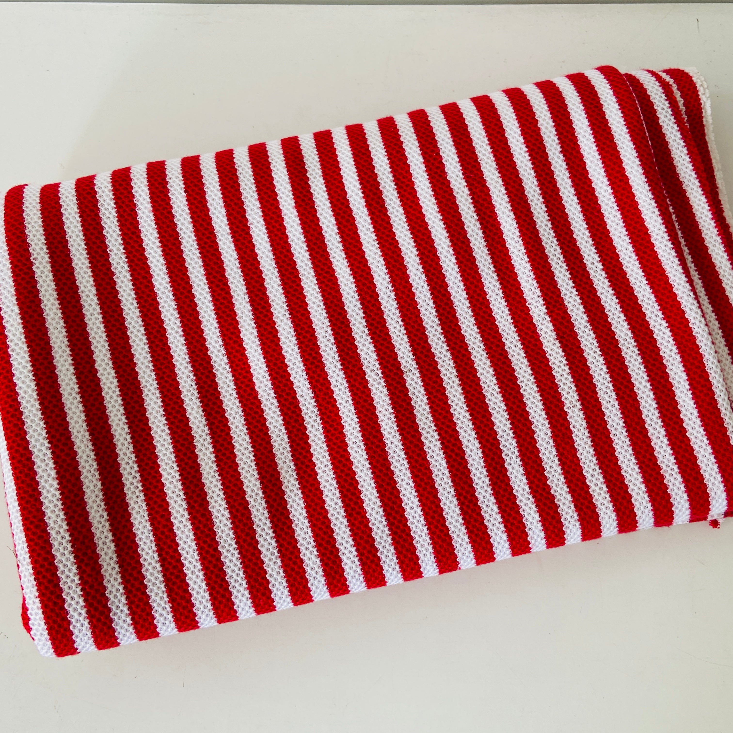 approx 280cms FAB Red & White Striped FABRIC Beach Bag Clothing