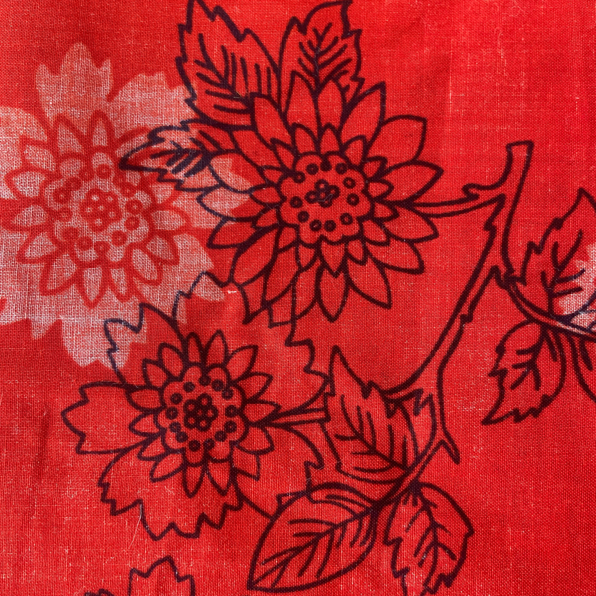 310cms Red Floral FABRIC Black Floral Outline