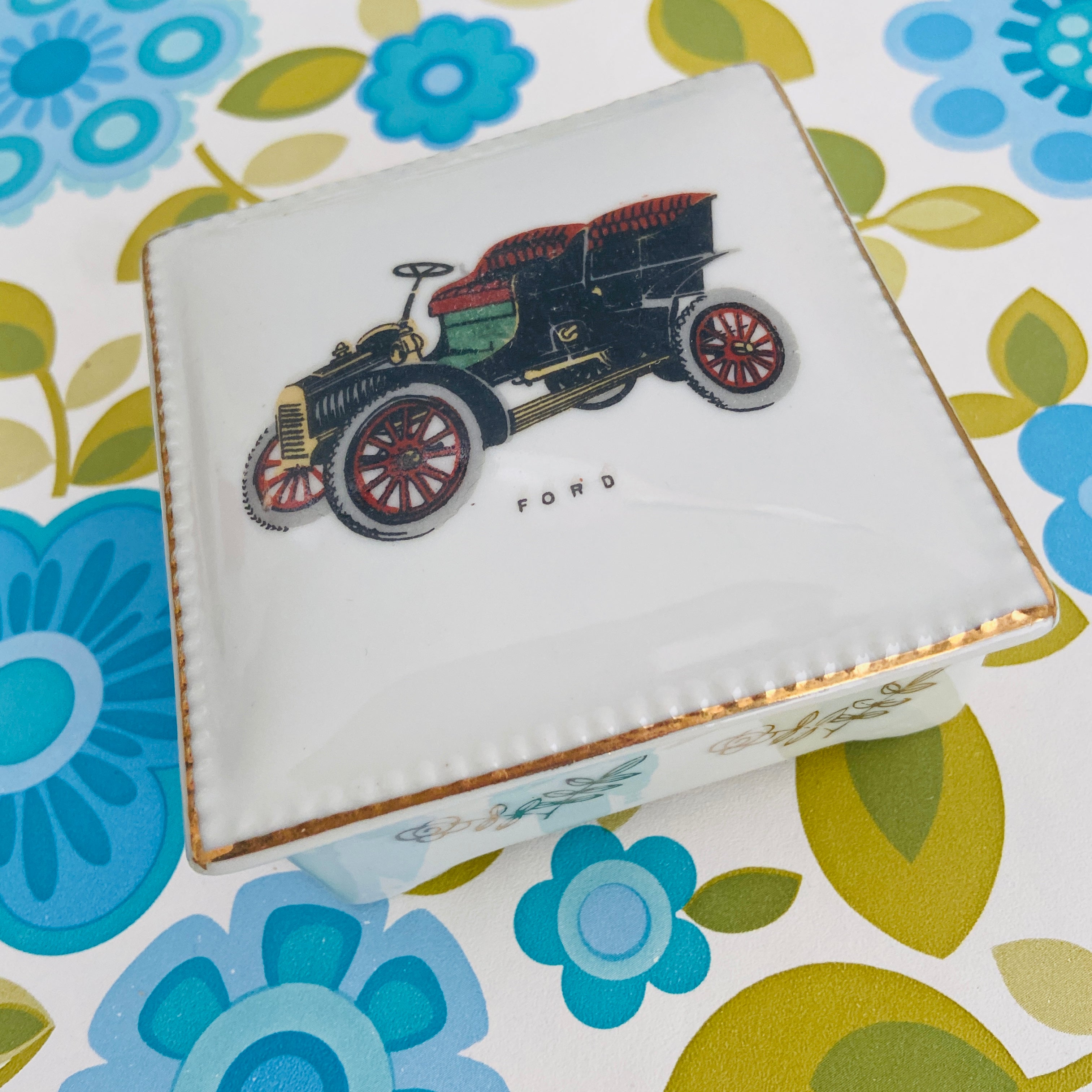 60's Mens Bar Ashtray ROOM SET Four Plus Box CARS