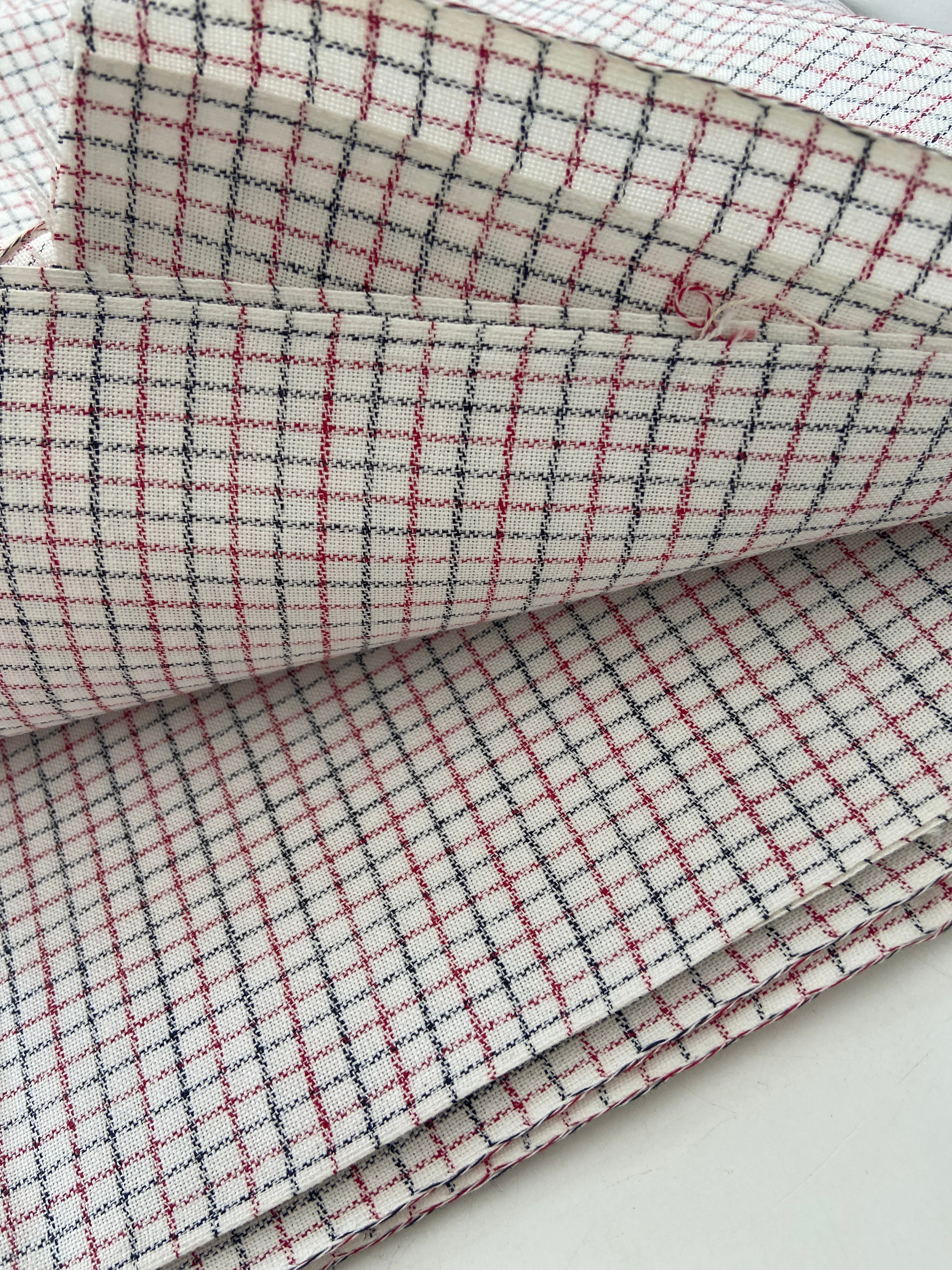 200cms Upholstery Cotton FABRIC Vintage Checked Print