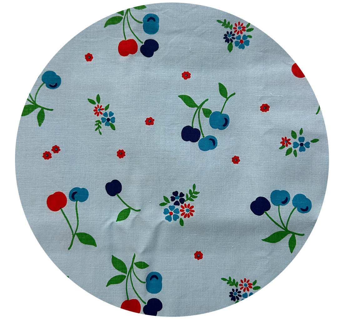 150cms SWEET Vintage Cotton Fabric Blues