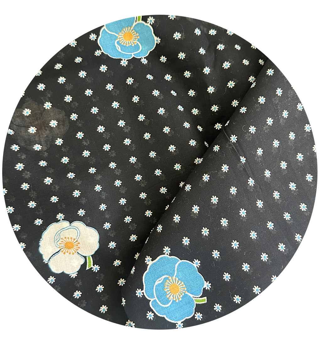 290cms Beautiful Vintage Floral Fabric Light Weight Cotton