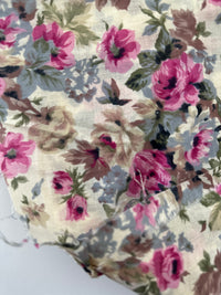 110cms GORGEOUS Old World Floral Cotton Fabric