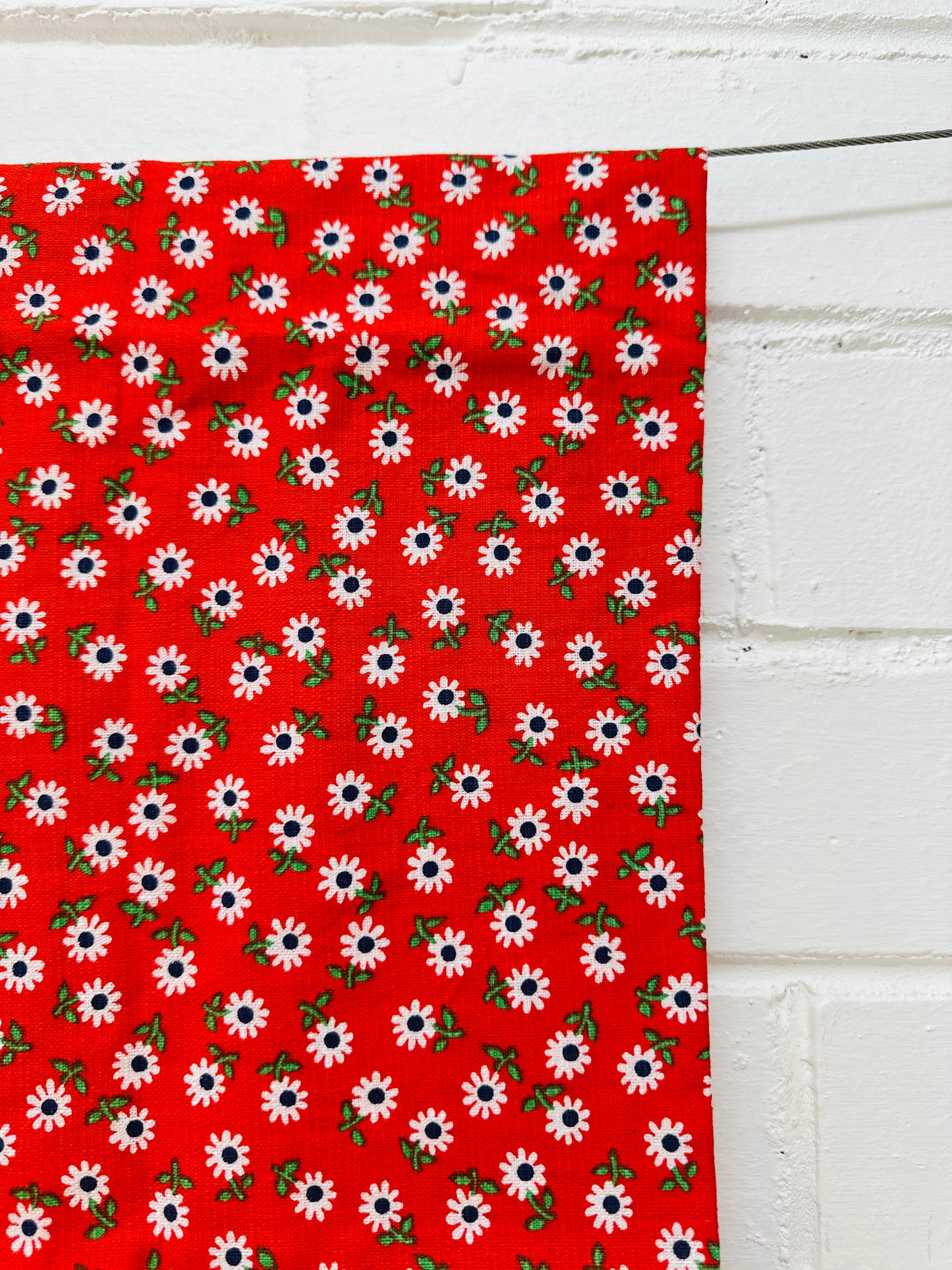 90cms Amazing Quality Vintage Red Floral Fabric