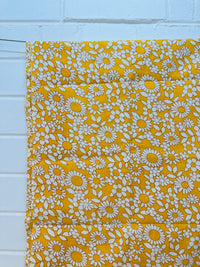 220cms Yellow & White Floral Fabric VINTAGE Cotton
