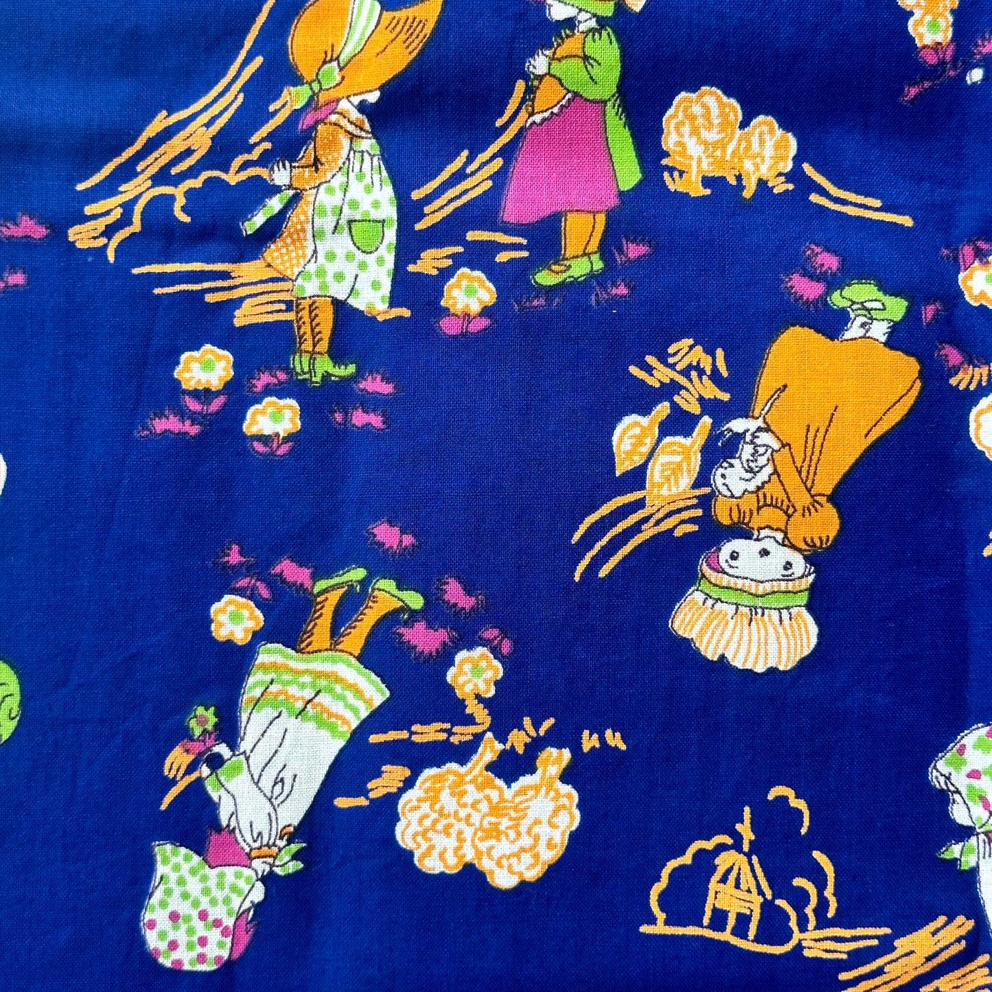 150cms WONDERFUL Novelty Cotton VINTAGE Fabric