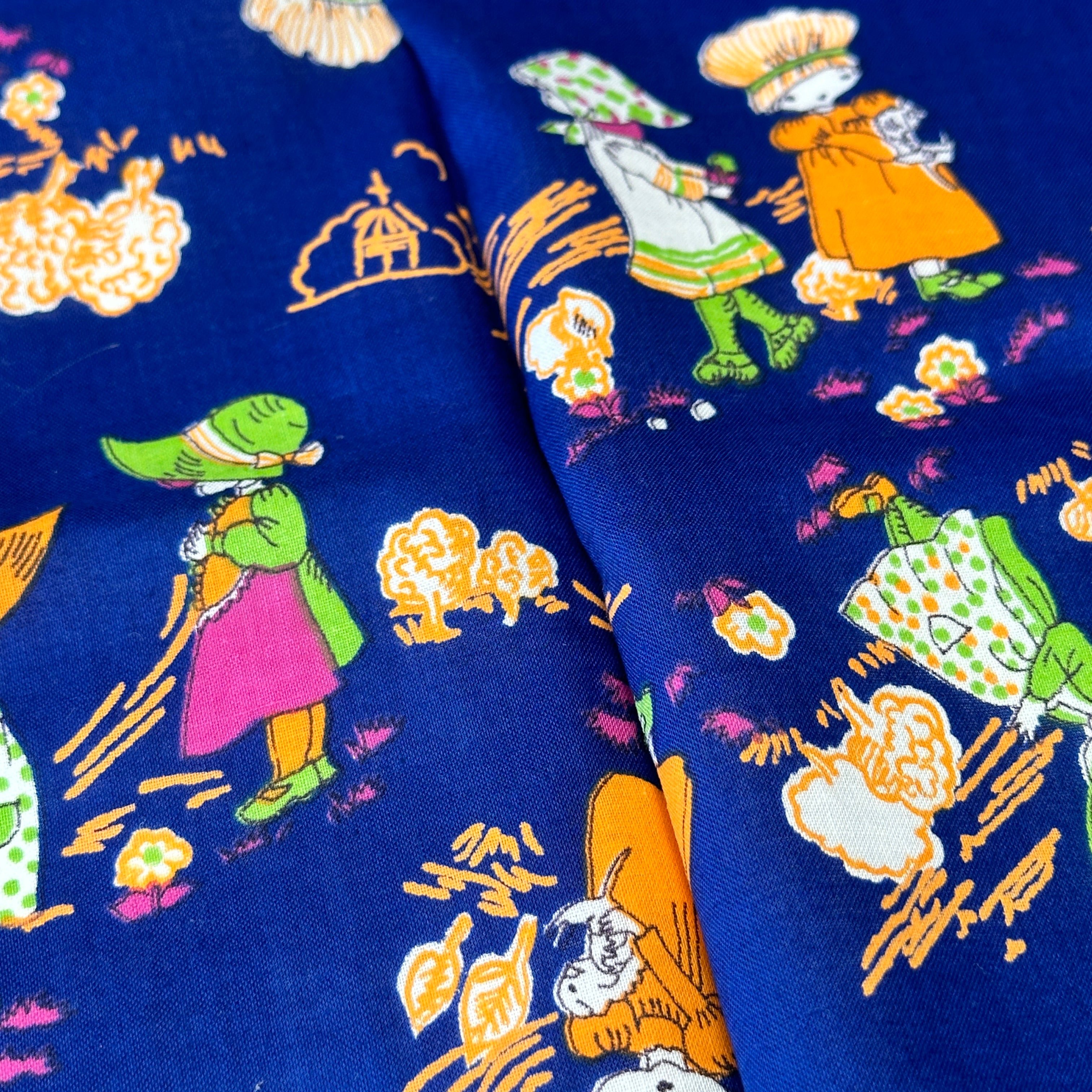 150cms WONDERFUL Novelty Cotton VINTAGE Fabric