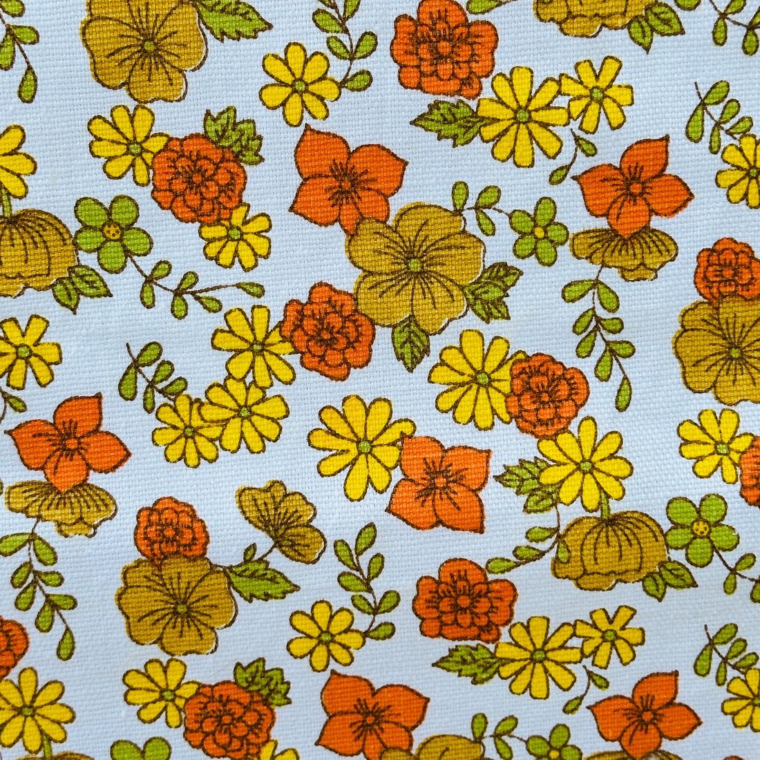 90cms STUNNING Cotton VINTAGE Yellow Floral Fabric