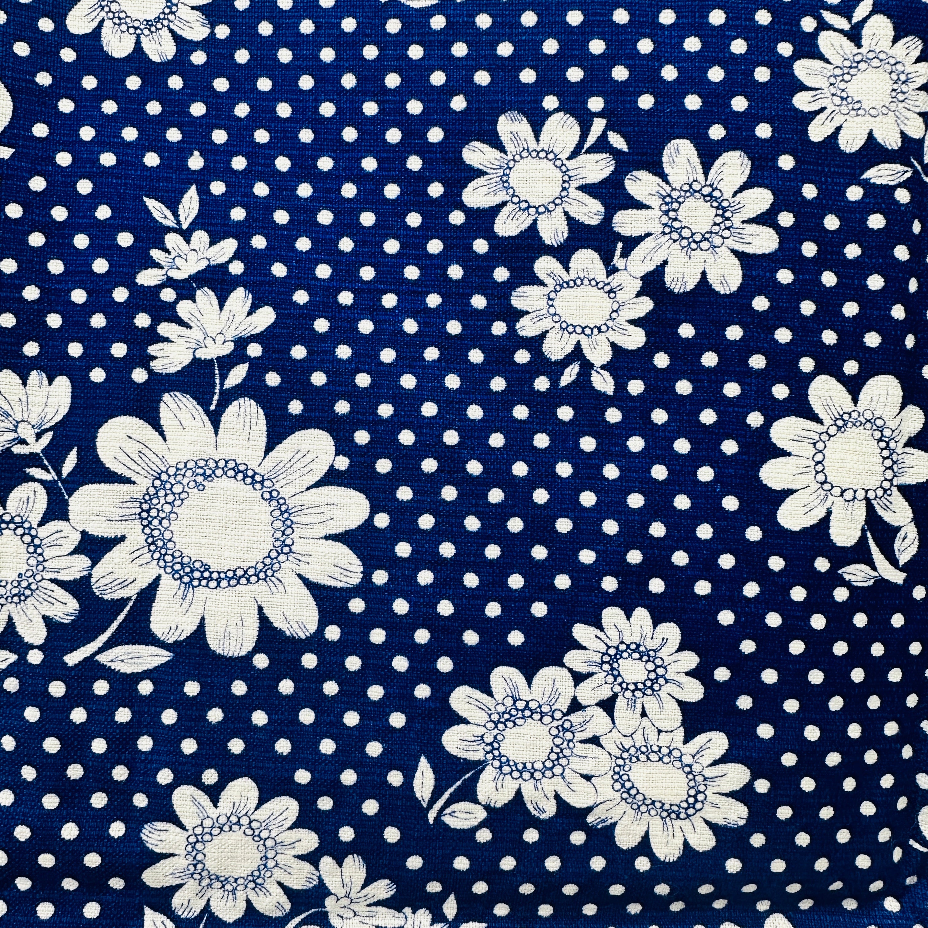 220cms WOWEE Beautiful VINTAGE Cotton Navy Blue Fabric