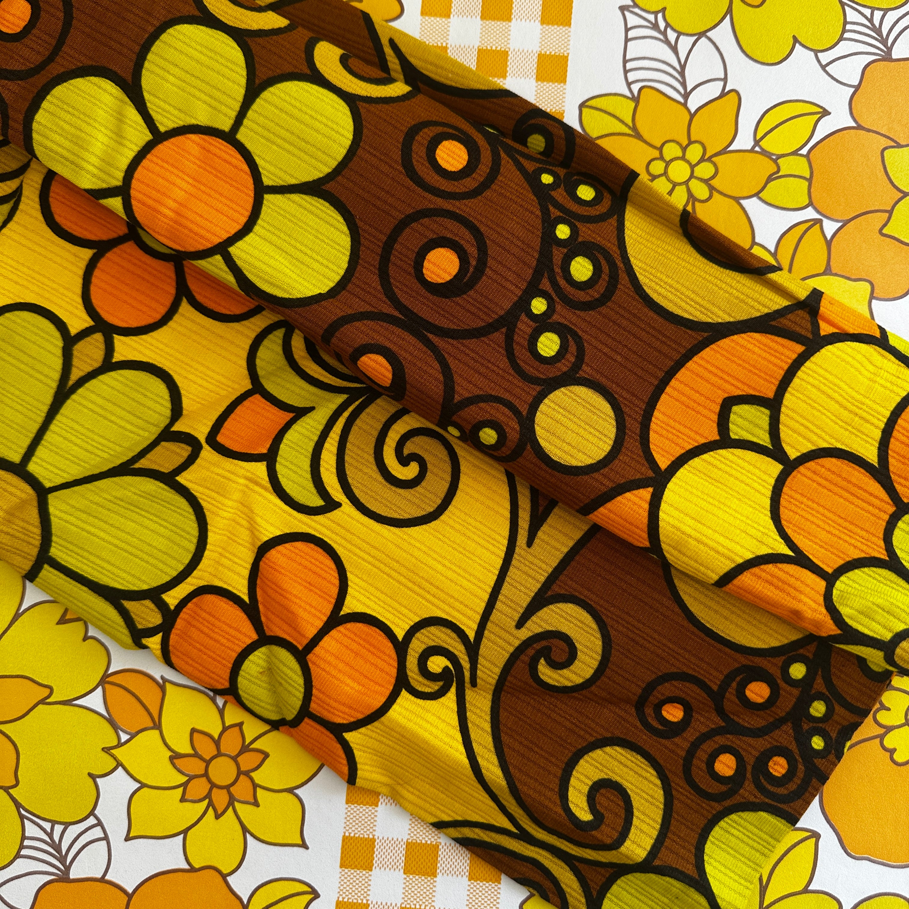 UNUSED Vintage Retro Curtain CARAVAN Small Window