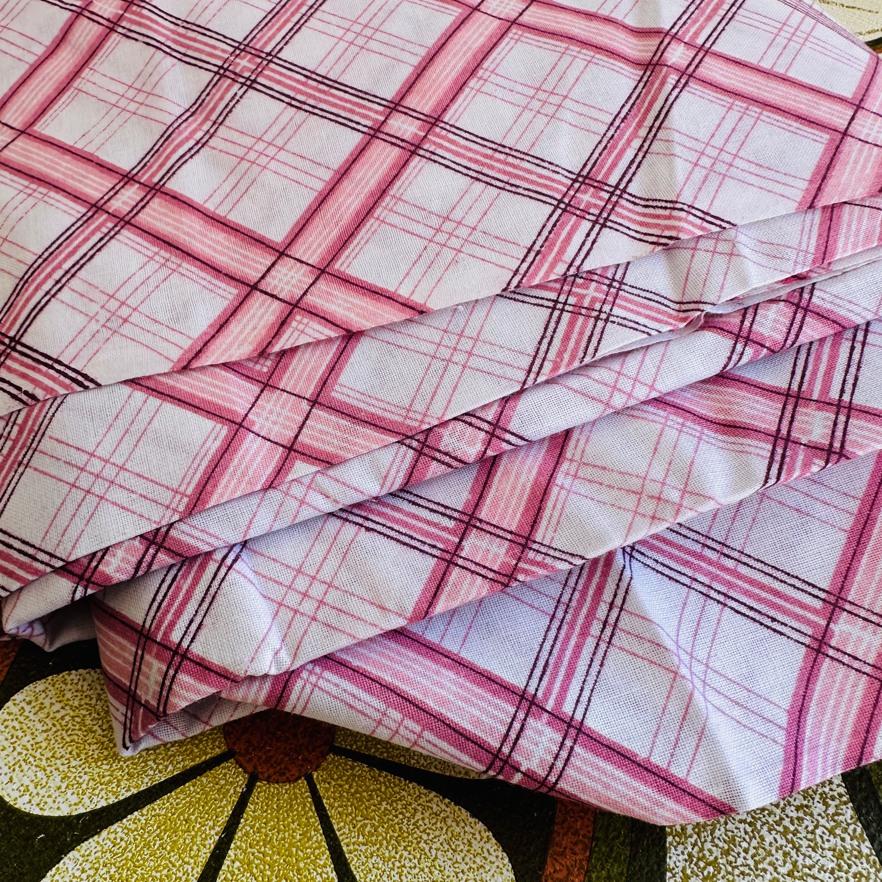 260cms Brand New VINTAGE All Cotton Sheet Fabric