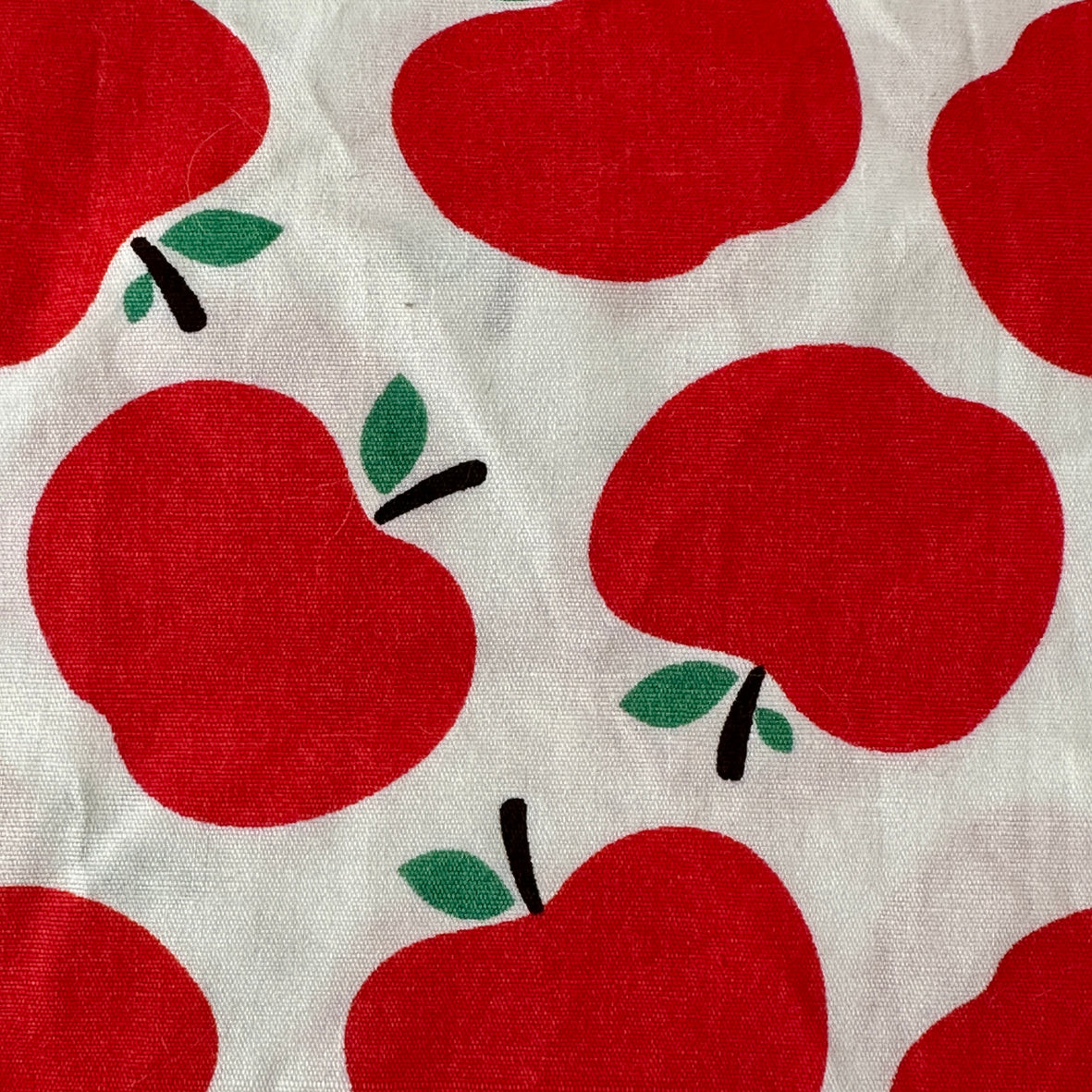 140cms Modern Poly Blend FABRIC Apples