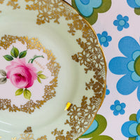 GROSVENOR Vintage Pretty Plate England