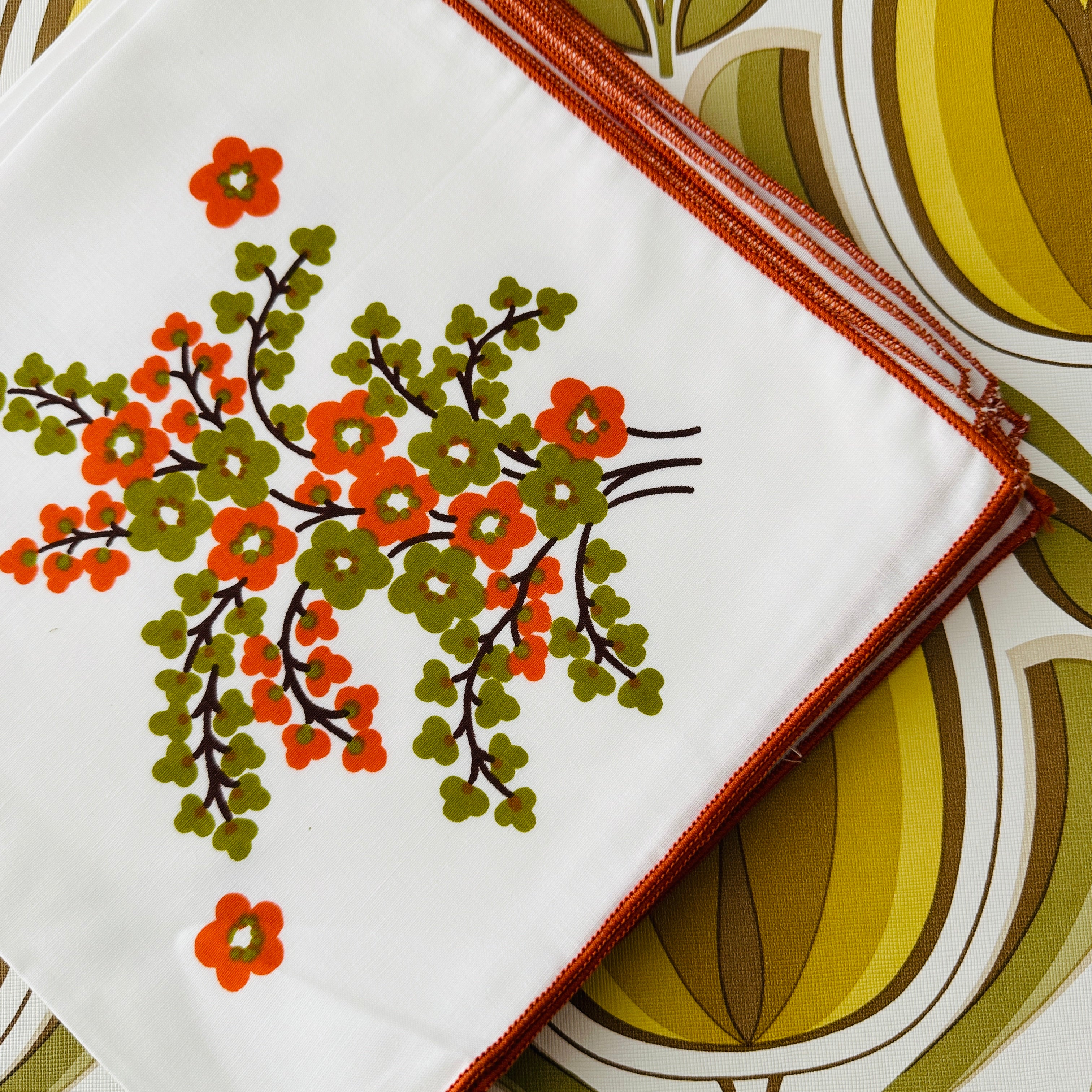 RETRO Set of SIX UNUSED Vintage Napkins