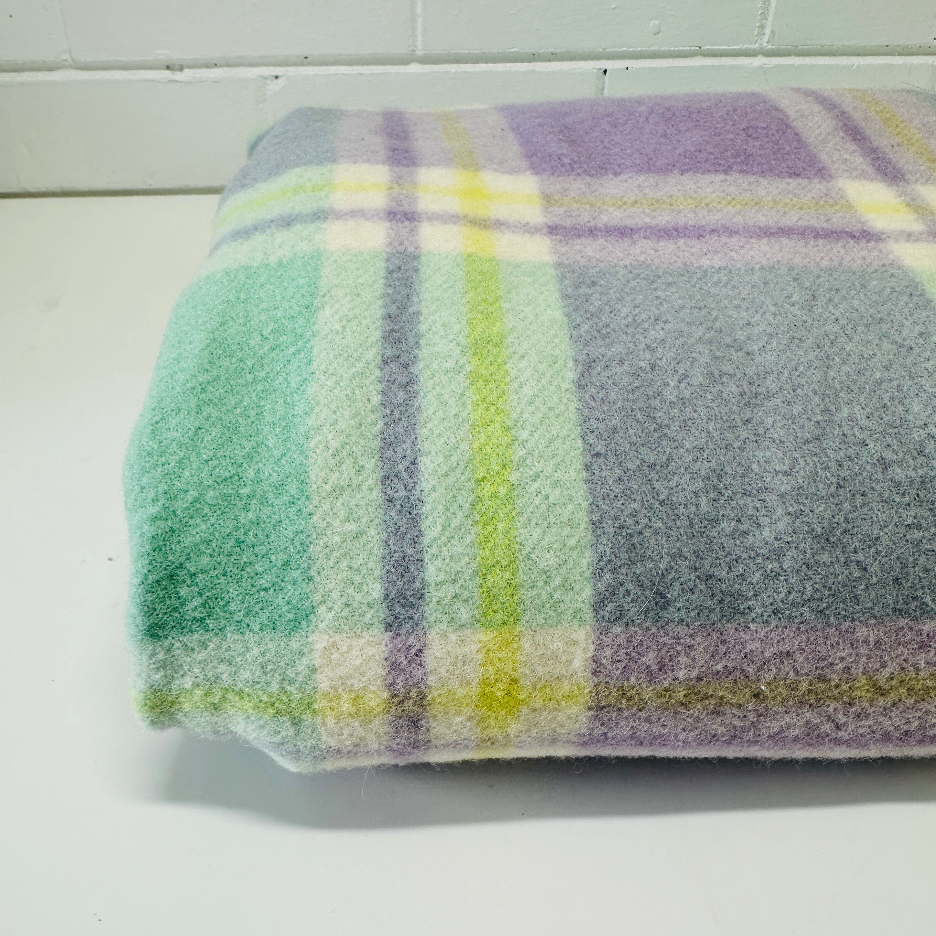 FAB Condition Laconia Blanket Green & Purple