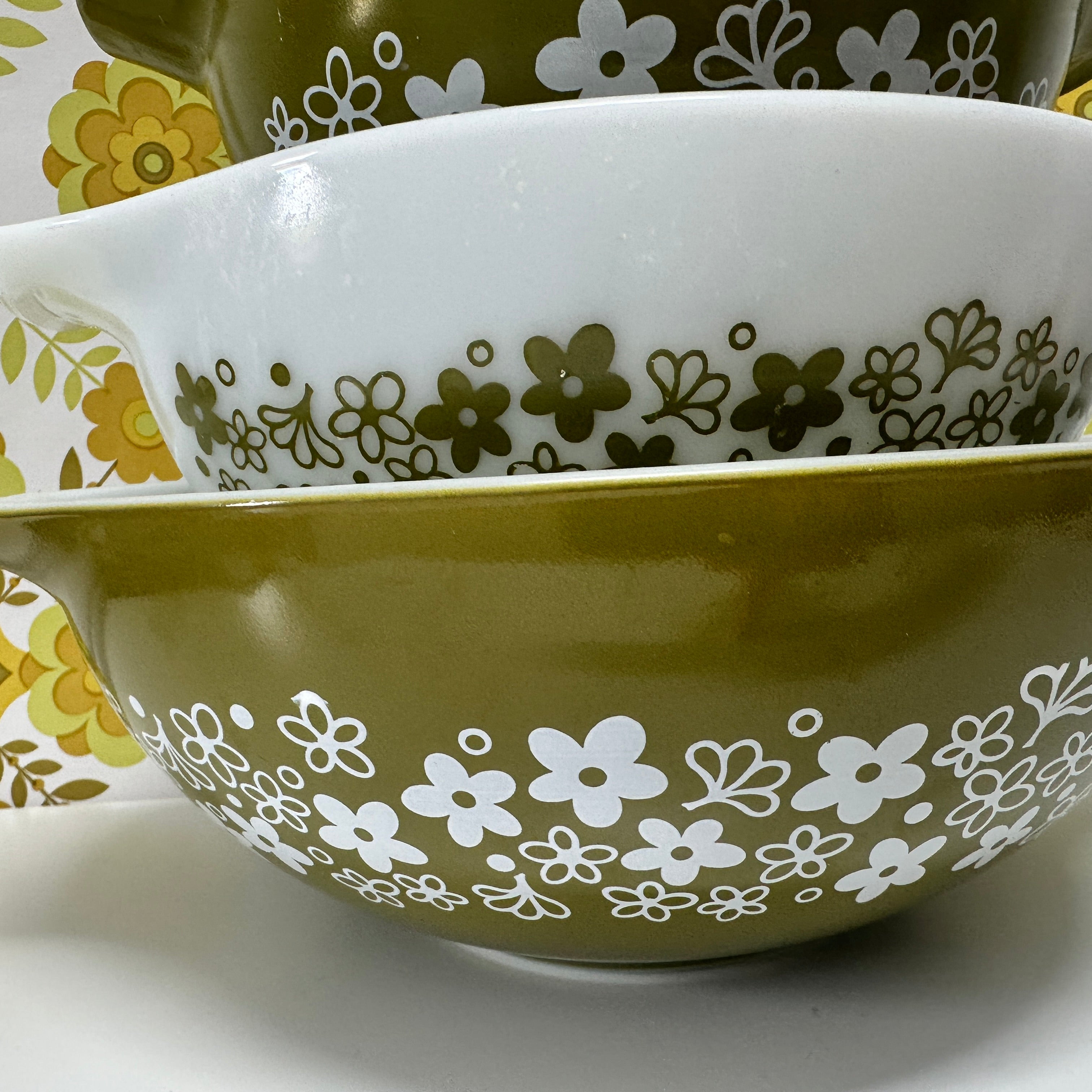 Full Set Pyrex Cinderella Mixing Bowls Spring Blossom