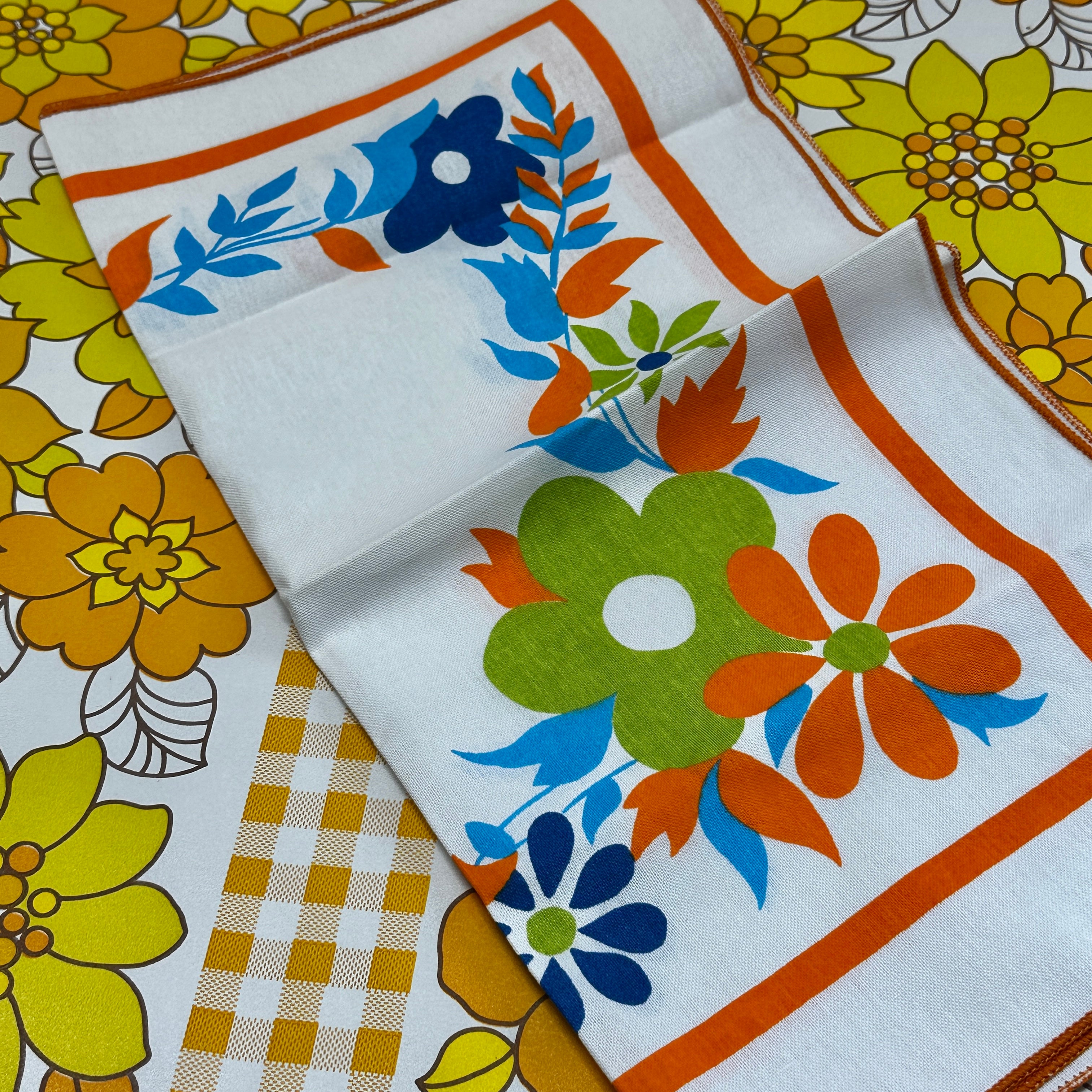 UNUSED Pair of Cotton Napkins Vintage