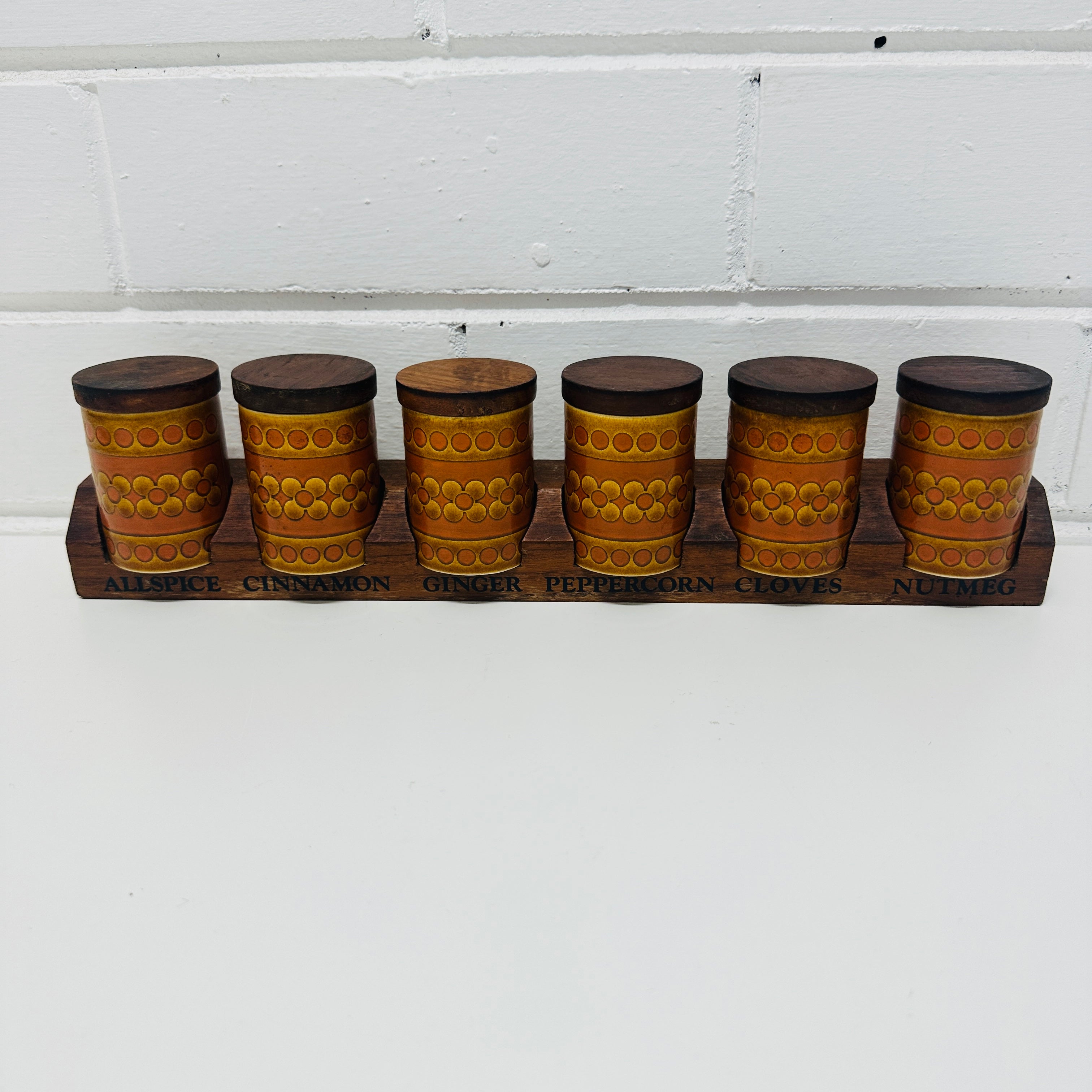 HORNSEA Spice JARS x 6 Saffron 1974 With RACK