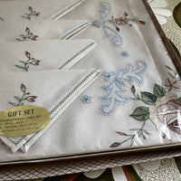 Embroidered Box Tablecloth Set