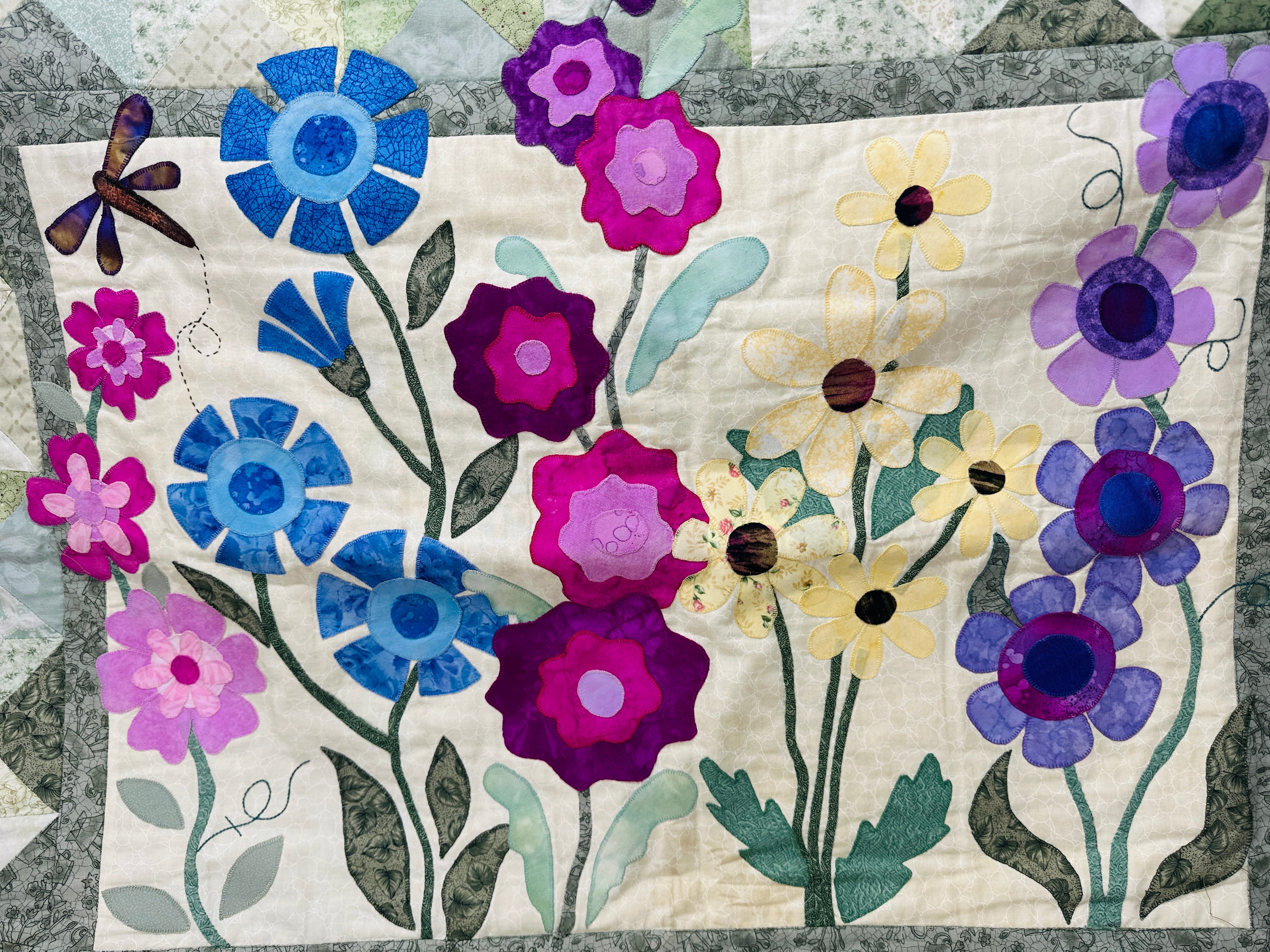 Handmade Quilt Flowers Blanket ADORABLE Display