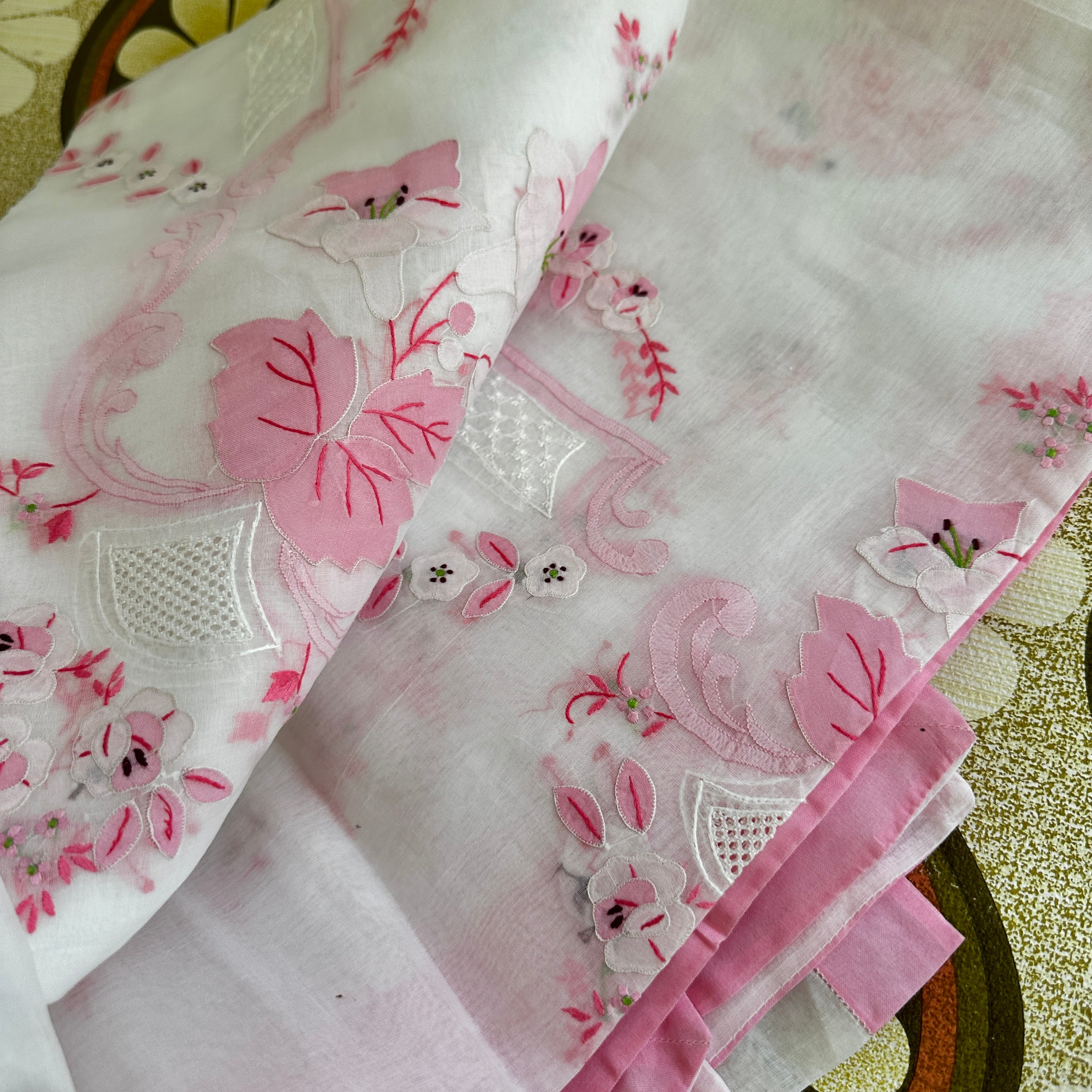 UNUSED Vintage Applique Detailed Voile Tablecloth