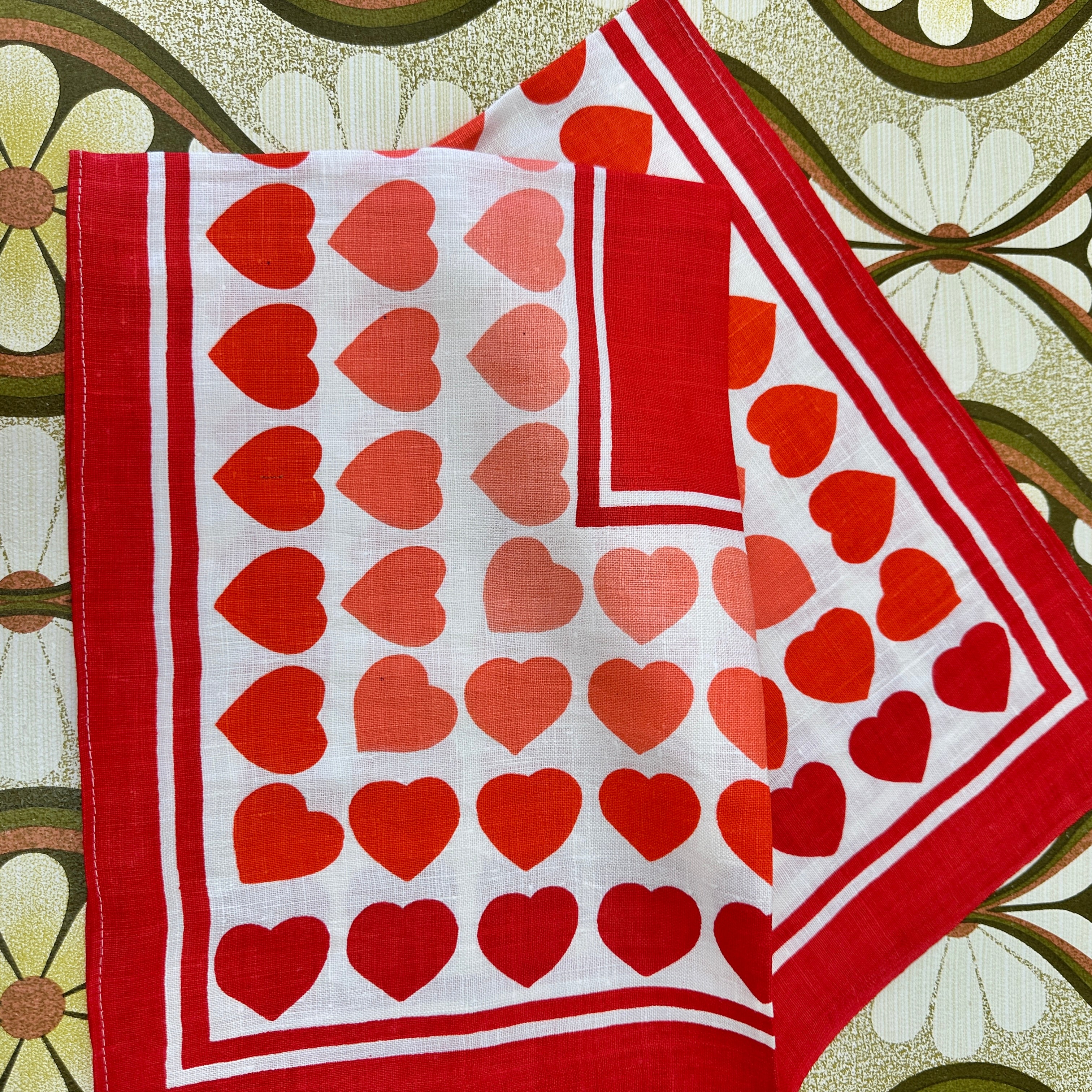 UNUSED Vintage Linen Hearts Tea Towel