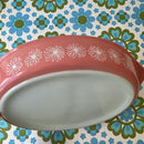 JaJ Pyrex Pink Daisy Gaiety Caserole OVAL