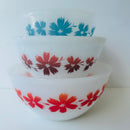 Beautiful Agee Pyrex Cape Tulip Nesting Bowl SET