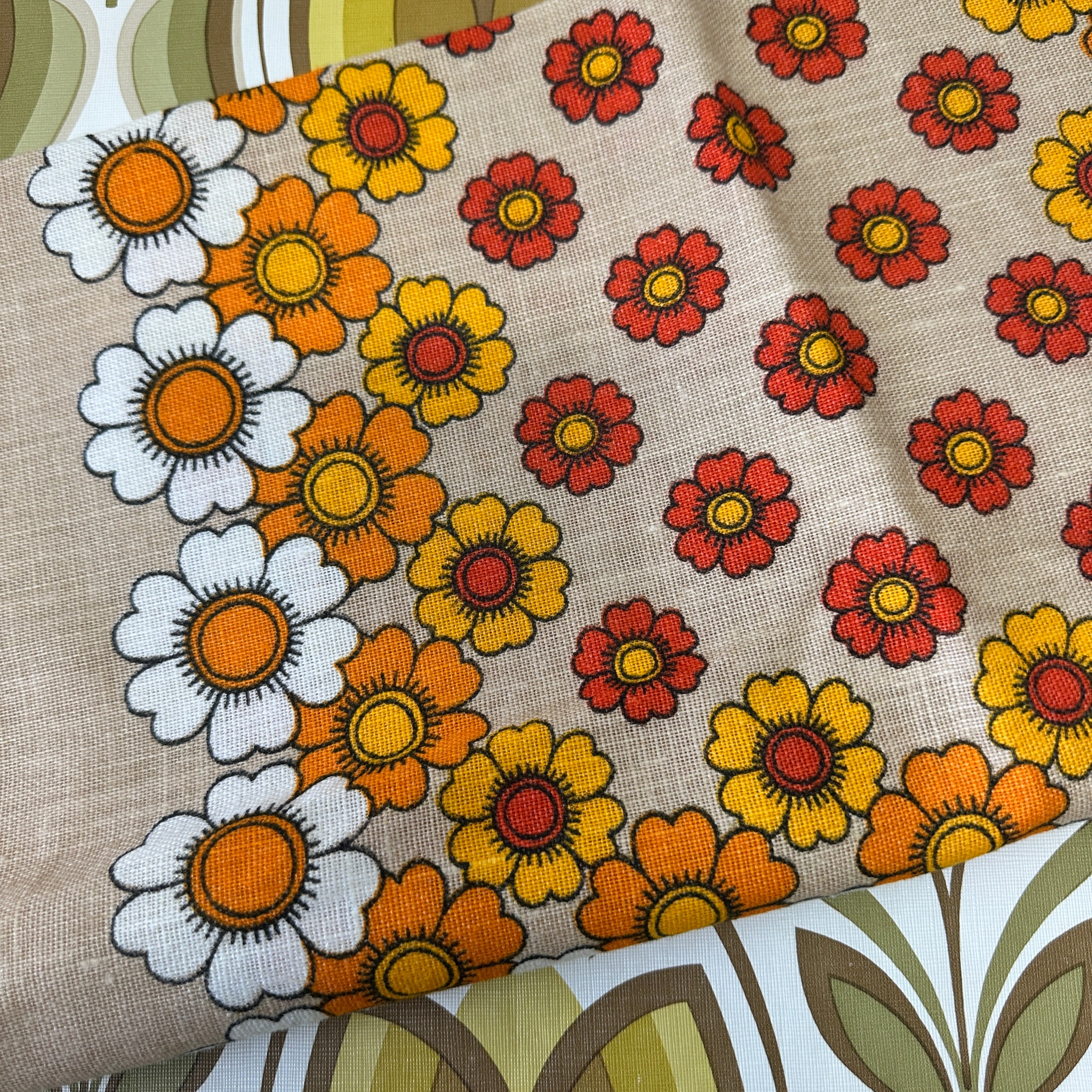 Dunmoy FLORAL Vintage Linen Tea Towel