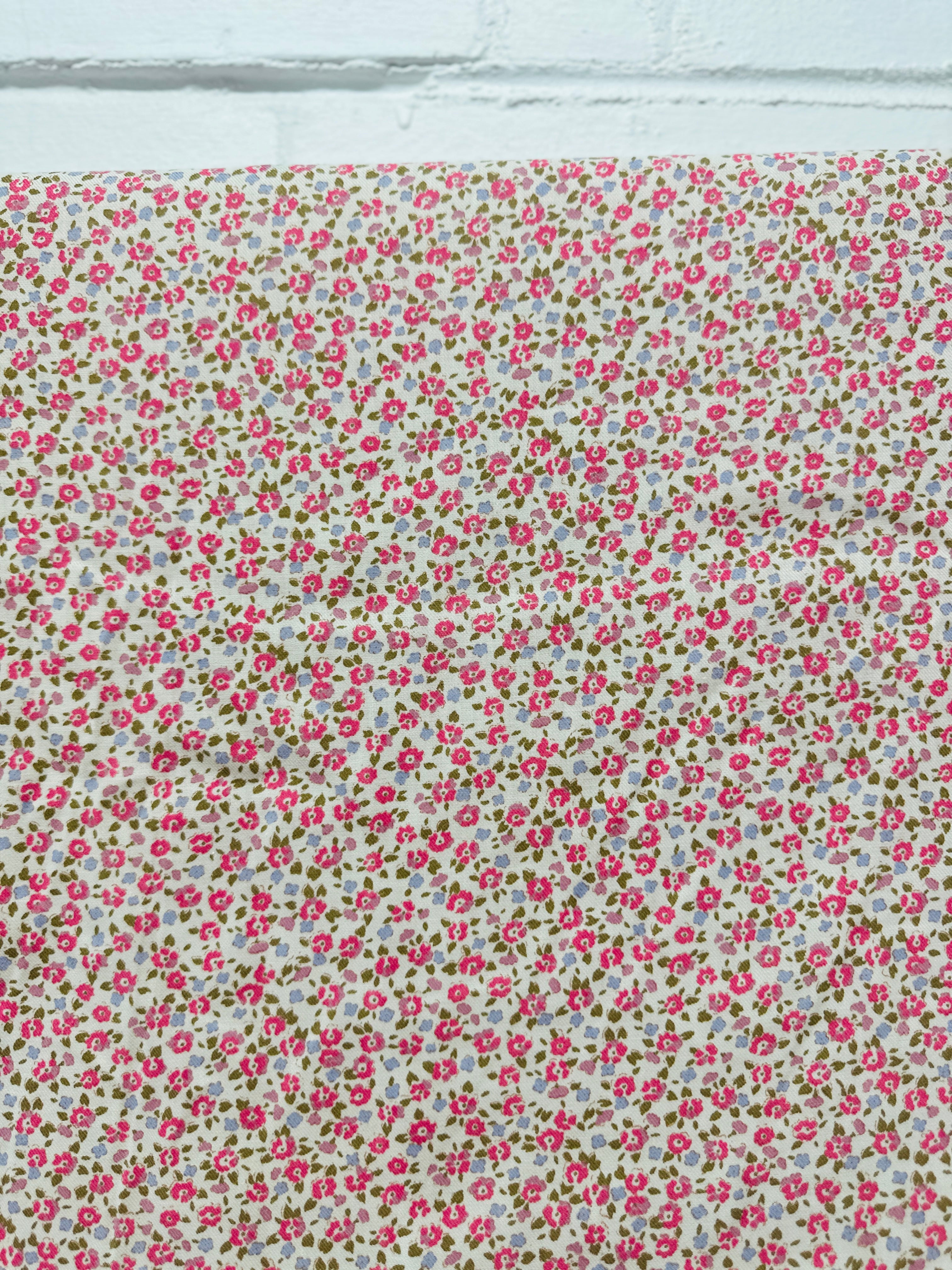 770cms Sweet Pink Miniature Floral Fabric