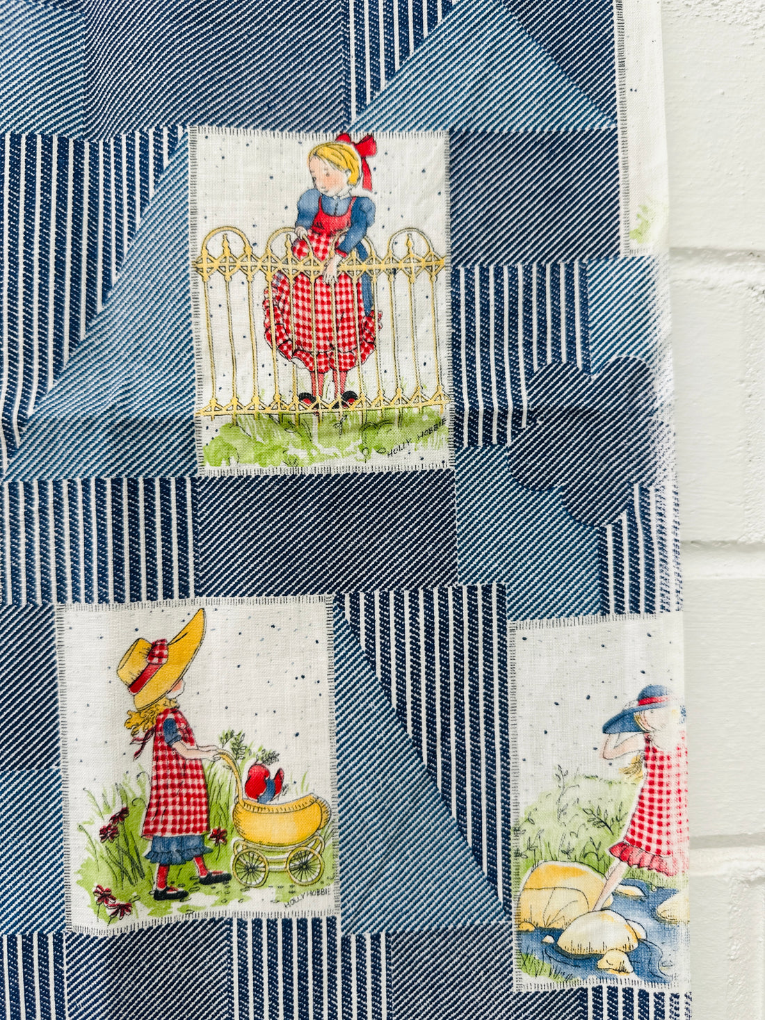 105cms Adorable VIntage Fabric Remnant Cotton