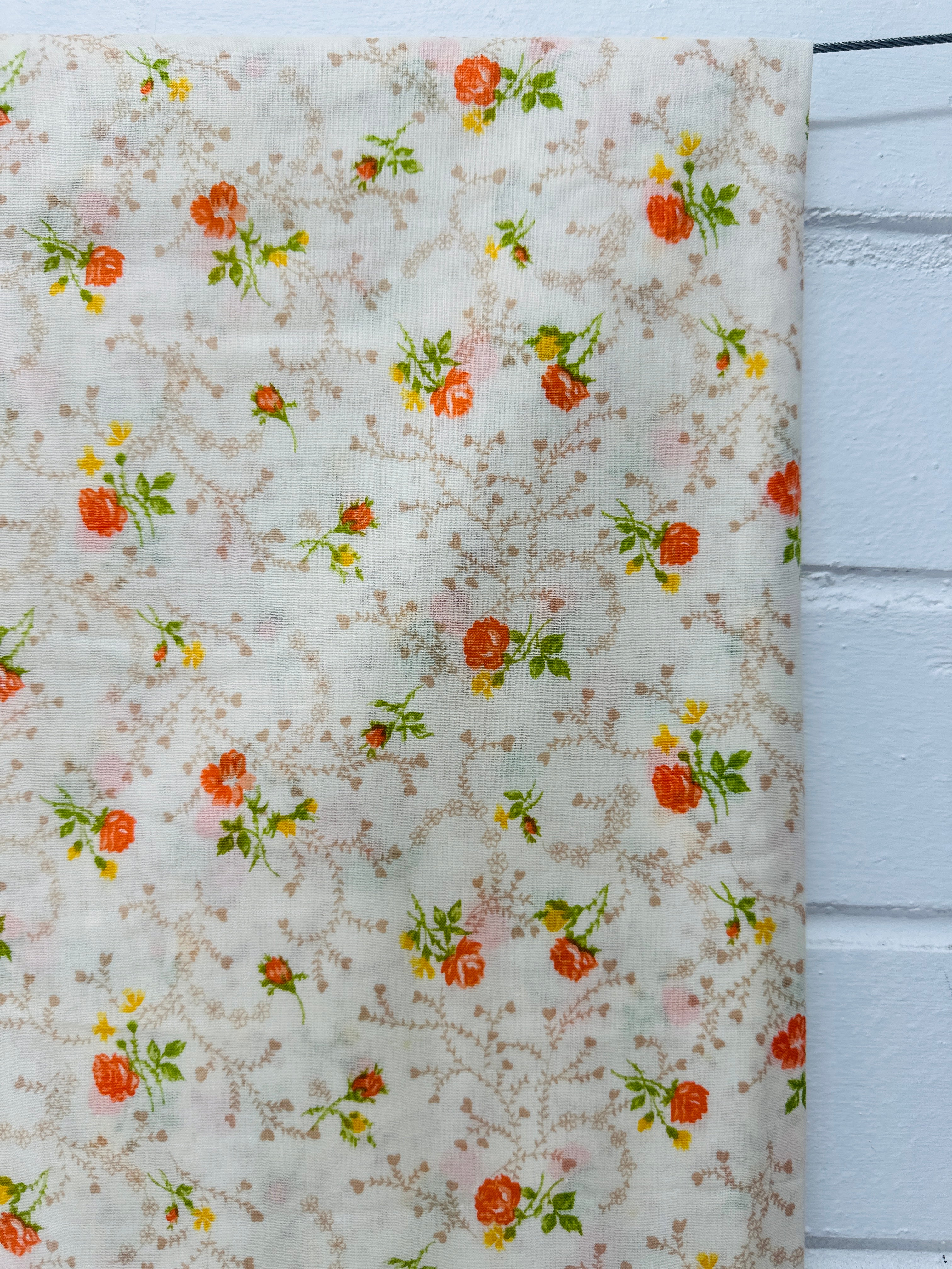 380cms Beautiful Vintage Cotton Fabric Apricot FLORAL