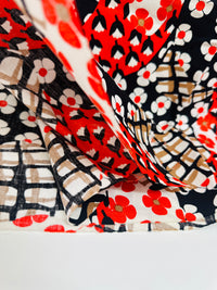 200cms Fabulous AMAZING Quality Vintage Floral Fabric
