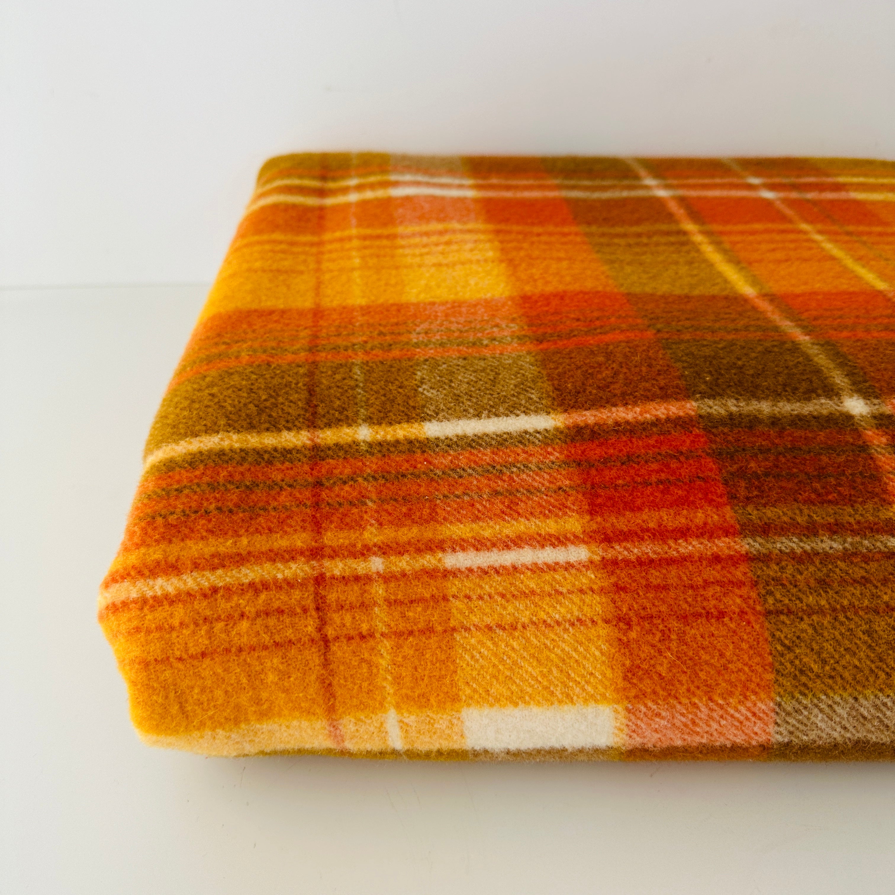 Vintage Onkapringa WOOL Blanket LOVELY