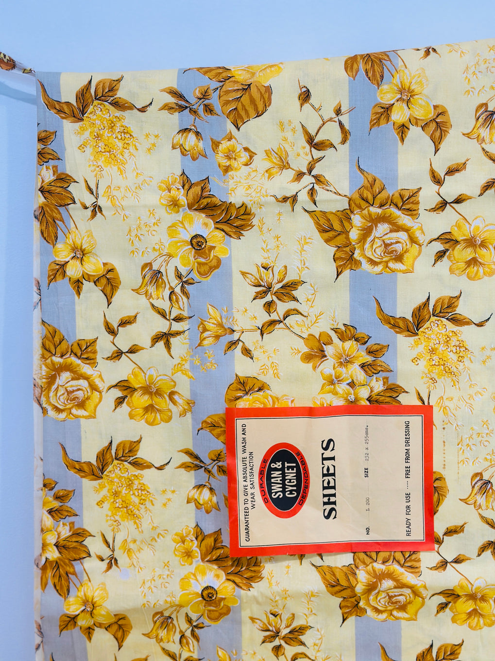 255cm New Old Stock Vintage Cotton Sheet Fabric