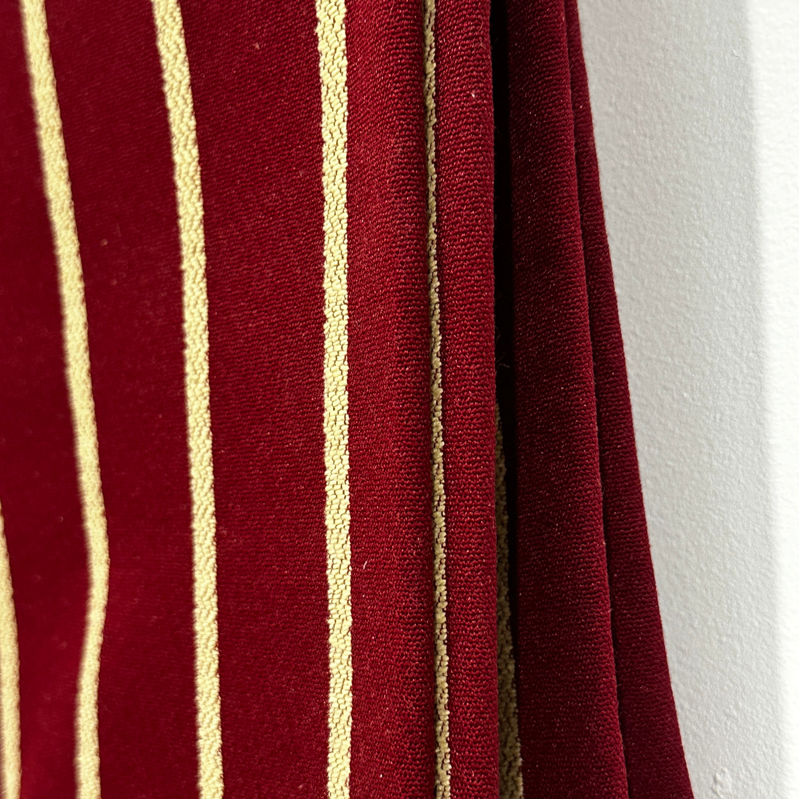 290cms Heavy Weight Maroon Striped Fabric