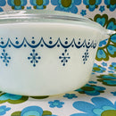 Snowflake Blue Garland Casserole Dish PYREX (USA)